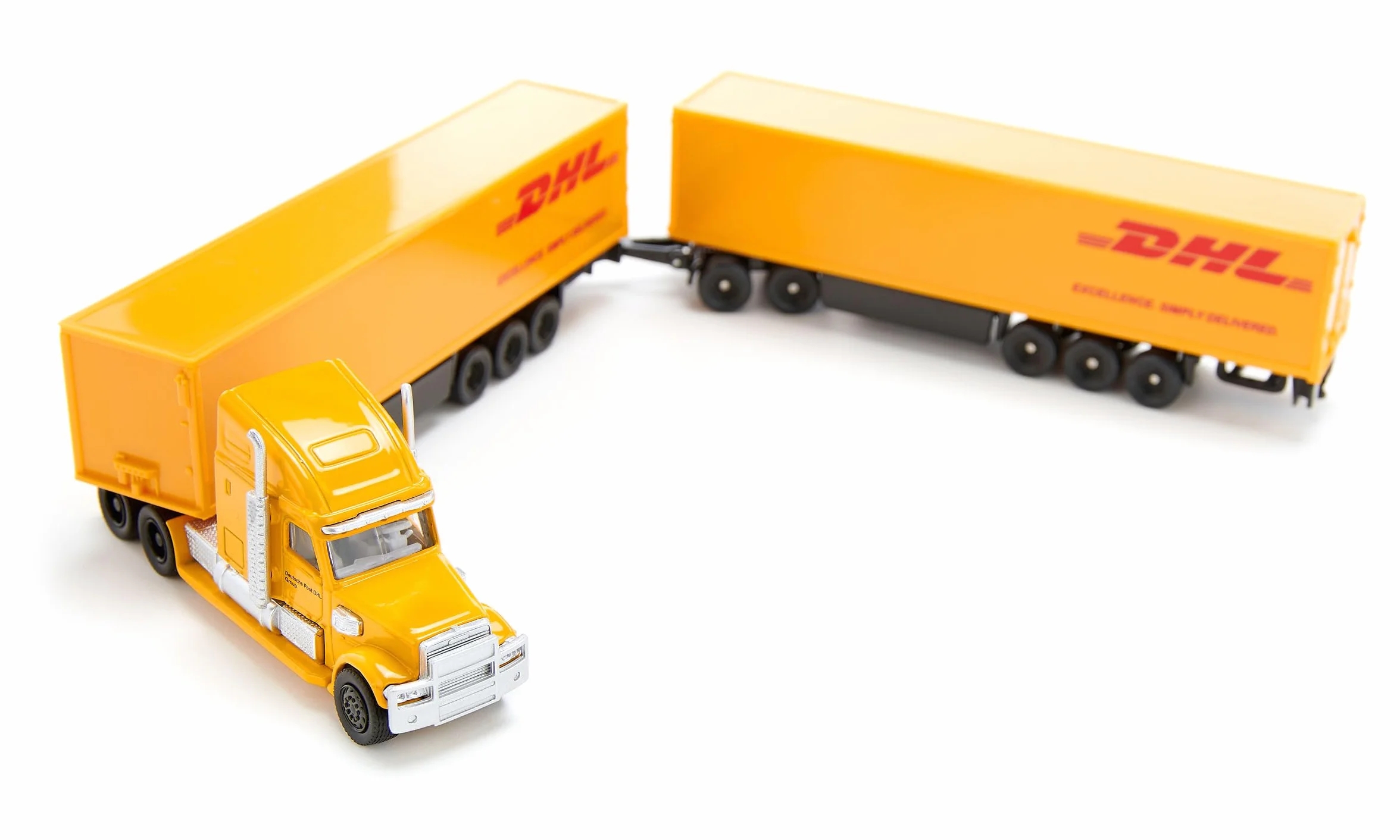 siku 1806, Freightliner DHL Road Train, Ciągnik z naczepą i przyczepą, 1:87, Metal/Tworzywo sztuczne, Żółty, Odłączana naczepa, Otwierane drzwi przyczepy