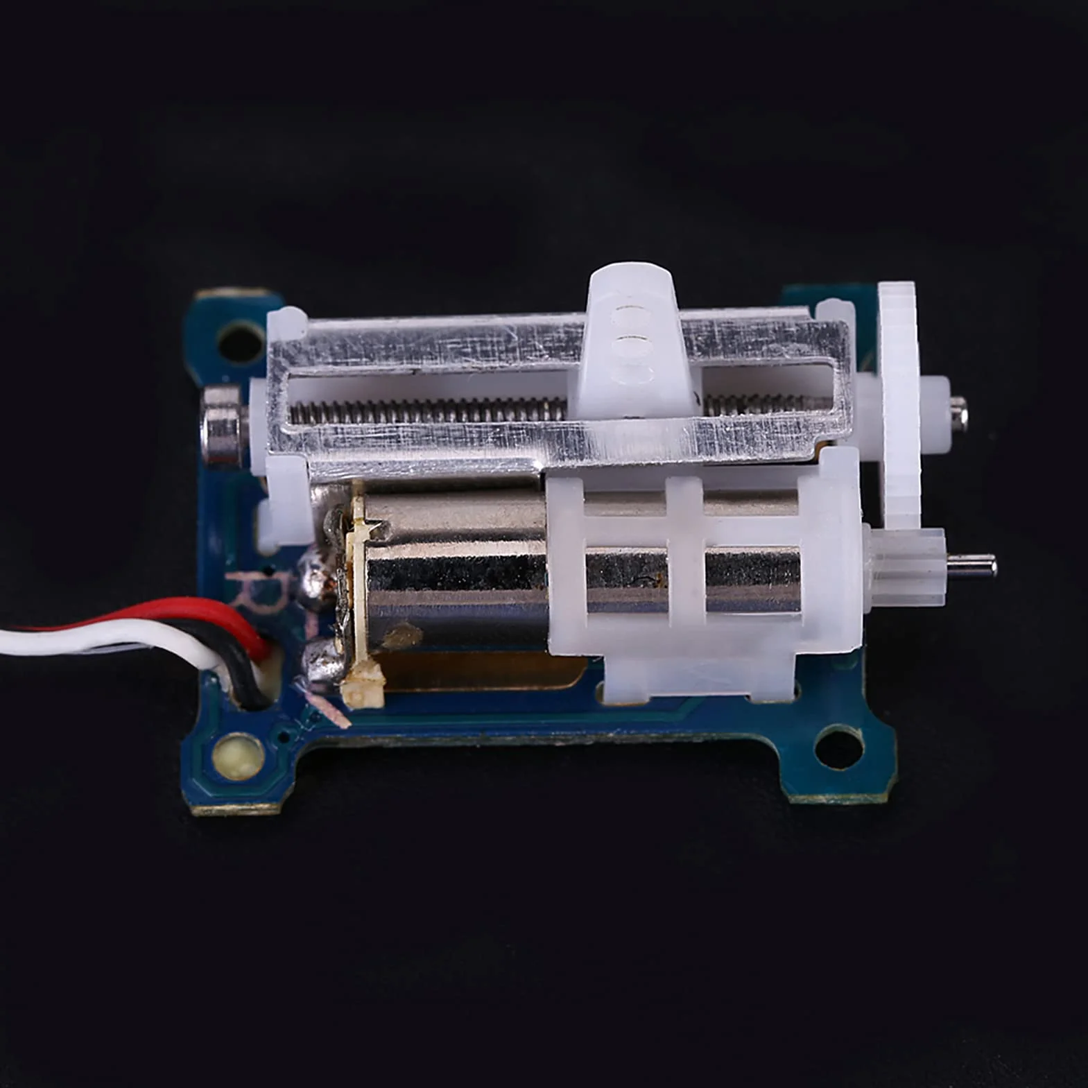 Serwo Liniowe Micro 1.5g, Cyfrowy Analogowy, 3.7V-5V, Siłownik Liniowy do Modeli Samolotów RC i Pojazdów, 15x20mm