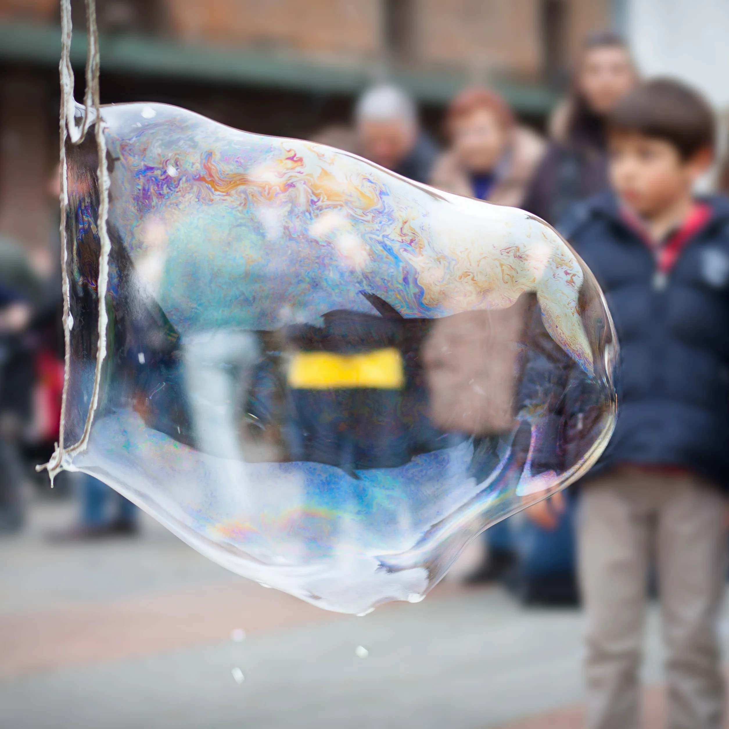 Bubble Brothers Ogromny zestaw do robienia baniek mydlanych 3 duże pręty i 25 litrów roztworu mydła w proszku 5 x 5 litrów płynu dla dzieci i dorosłych, profesjonalny zestaw do baniek mydlanych na urodziny dziecka