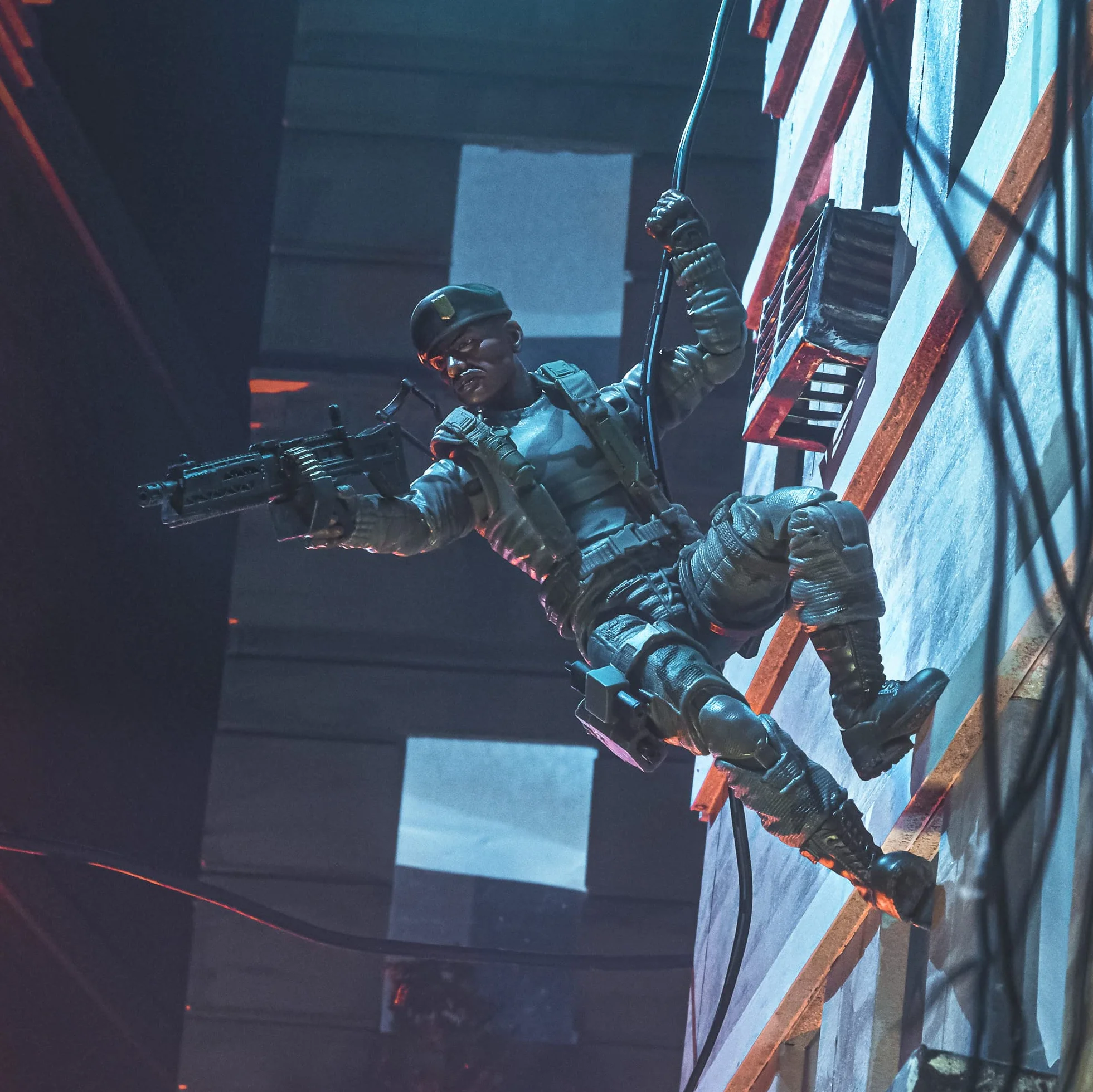 G.I. Joe Seria sklasyfikowana Lonzo Stalker Wilkinson Figurka 46 kolekcjonerska zabawka, wiele akcesoriów 15-centymetrowa skala, niestandardowy pakiet sztuka wielokolorowa F4024
