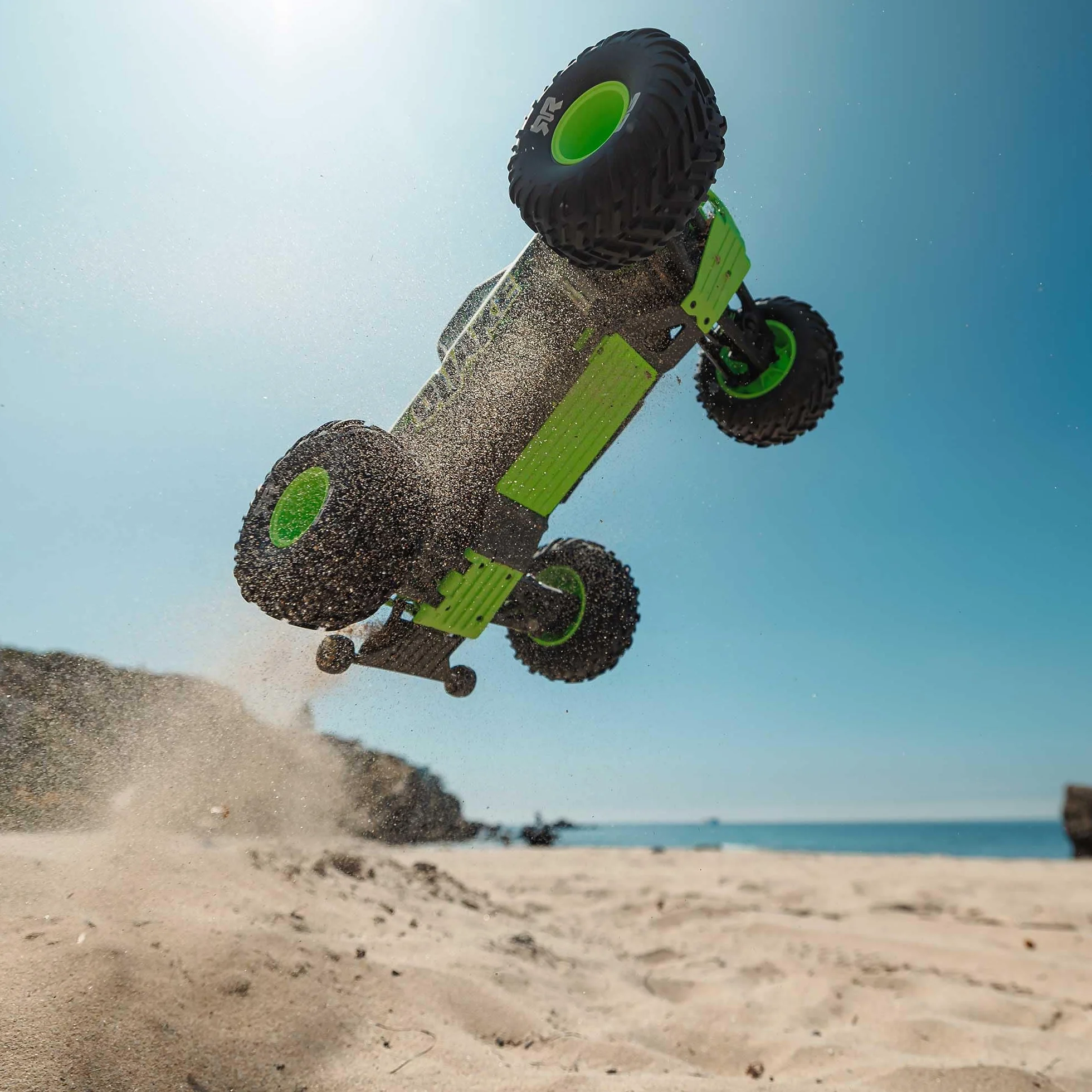 ARRMA RC Truck 1/10 Quake 223S 2WD RTR Brushless Monster Truck Green