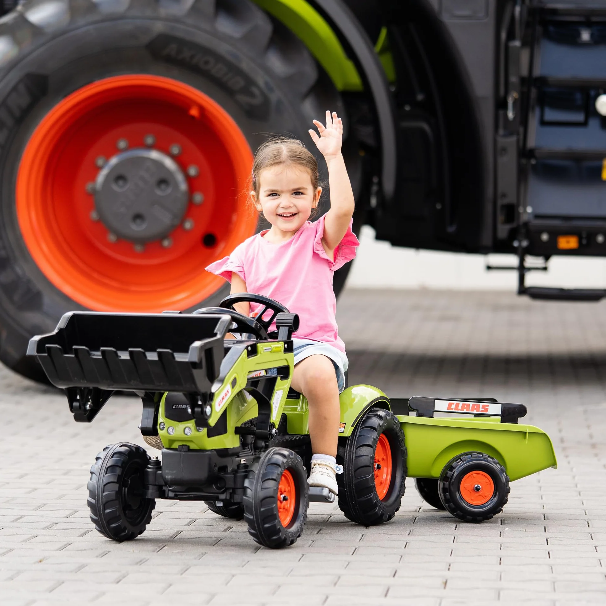 Falk Claas Arion 410 Traktor z Przyczepą 162 x 42 x 53 cm 8 kg