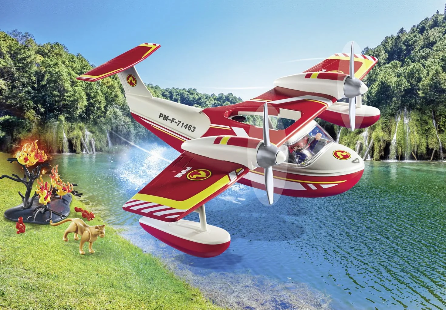 PLAYMOBIL Action Heroes 71463 Samolot straży pożarnej z funkcją gaszenia pożaru, bohaterskie misje ratunkowe. Zabawne i pomysłowe odgrywanie ról, zabawki dla dzieci w wieku od 4 roku życia