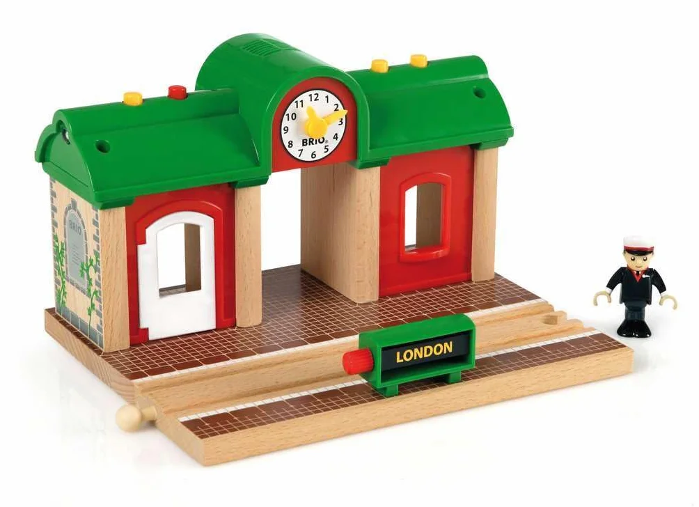 Brio 63357800 Stacja Kolejowa Z Nagrywarką (63357800) Bezpieczna Zabawka Dla Dzieci Powyżej 3 Lat