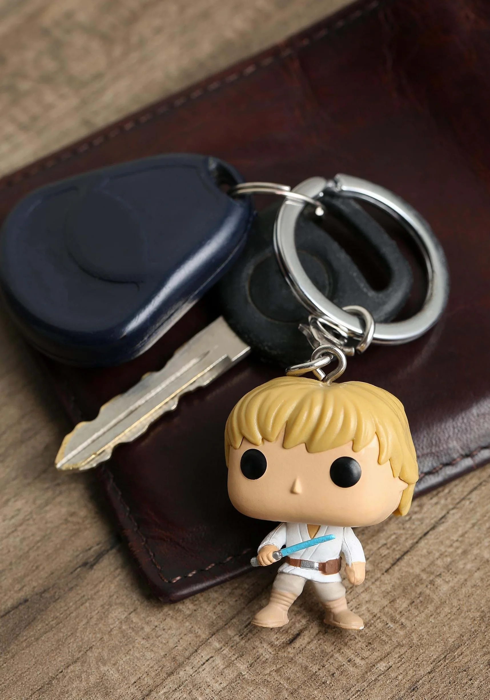 Funko POP! Keychain: Star Wars - Luke Skywalker Nowatorski brelok do kluczy - Kolekcjonerska mini figurka - Wypełniacz do pończoch - Pomysł na prezent - Oficjalny towar - Fani filmów