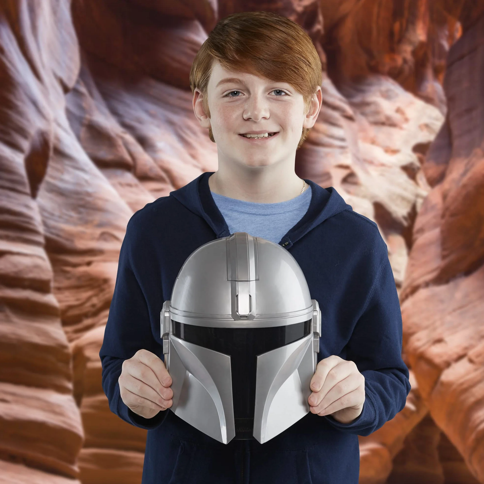 Star Wars Hasbro Elektroniczna maska Mandalorian, przebranie Mandalorian dla dzieci, z dźwiękami i frazami, od 5 lat, wielokolorowa, jeden rozmiar