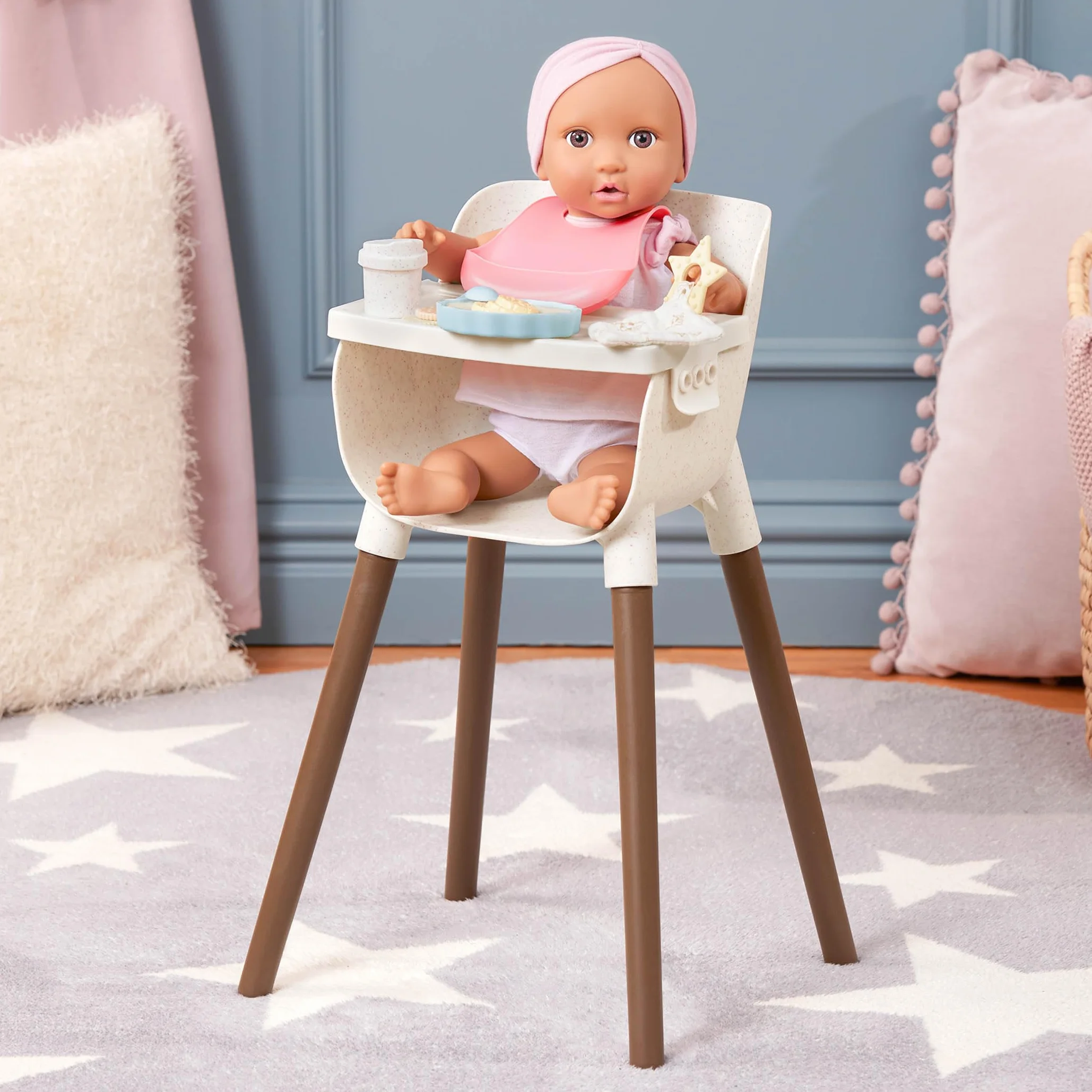 LullaBaby LBY7679C1Z wysokie krzesełko dla lalek, 36 cm, wysokie krzesełko i akcesoria – śliniaczek, jedzenie, łyżka, kubek, ściereczka do plucia – akcesoria dla lalek dla niemowląt – zabawka dla