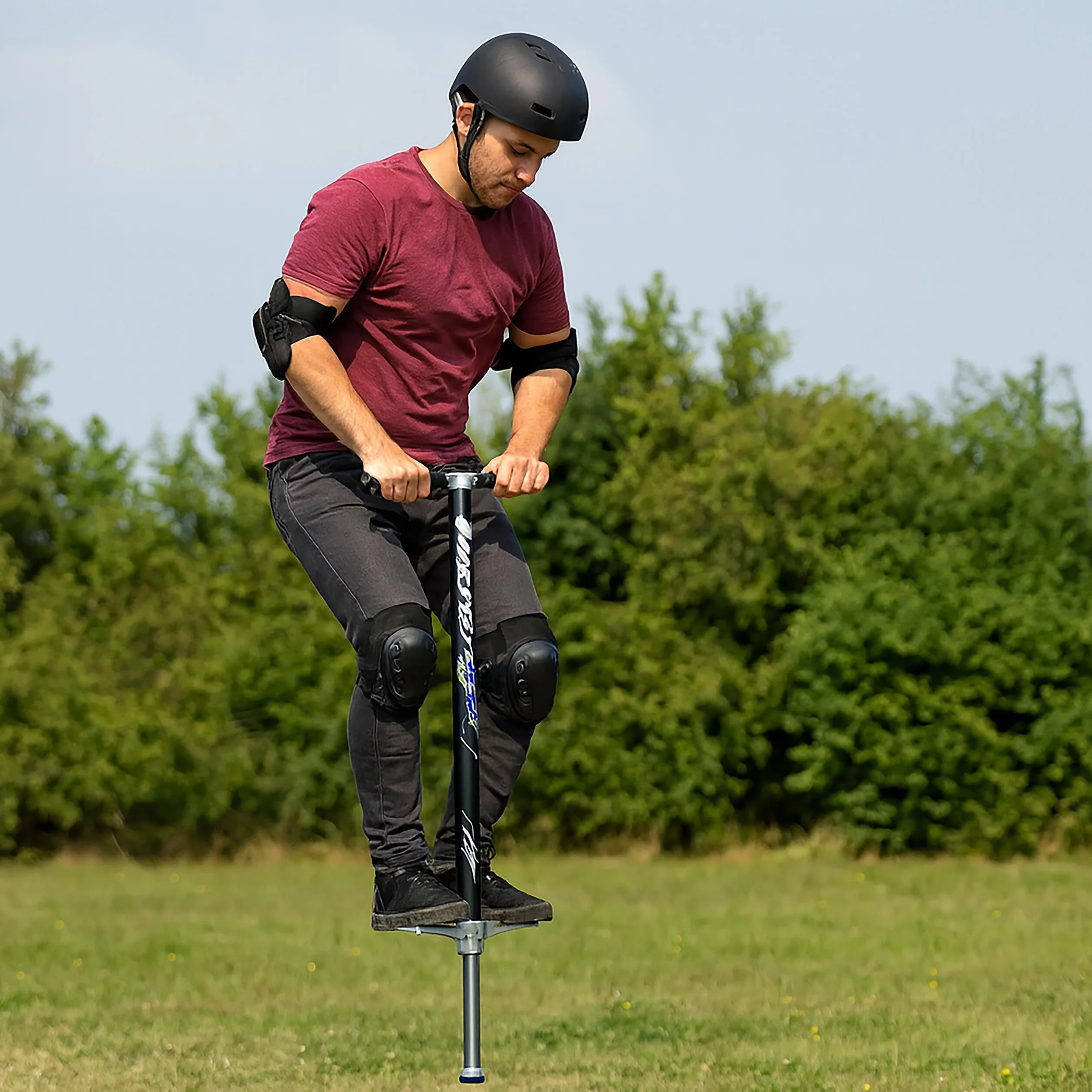 Relaxdays Kij pogo dla dorosłych, do 110 kg, wyściełany, do użytku na zewnątrz, antypoślizgowa, stal nierdzewna, czarna