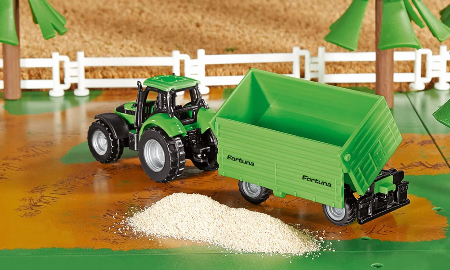 Siku 1606, Traktor DEUTZ-FAHR z 2-osiową przyczepą Fortuna, Zabawkowy traktor, Metal/plastik, Zielony, Zdejmowana kabina, Przechylna skrzynia, Przyczepa z gumowymi kołami, Zaczep