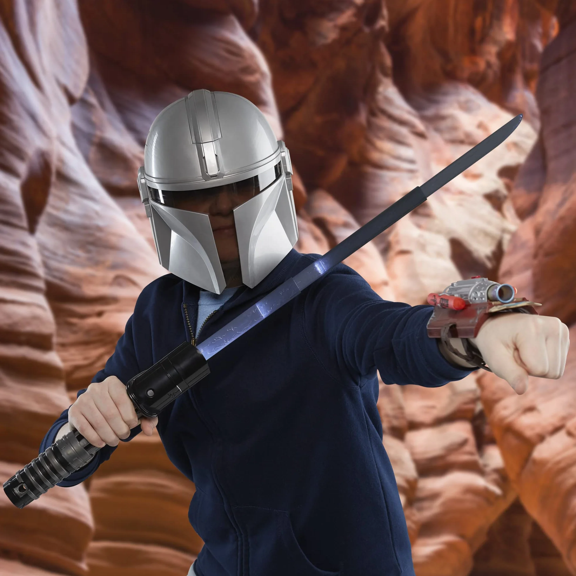 Star Wars Hasbro Elektroniczna maska Mandalorian, przebranie Mandalorian dla dzieci, z dźwiękami i frazami, od 5 lat, wielokolorowa, jeden rozmiar