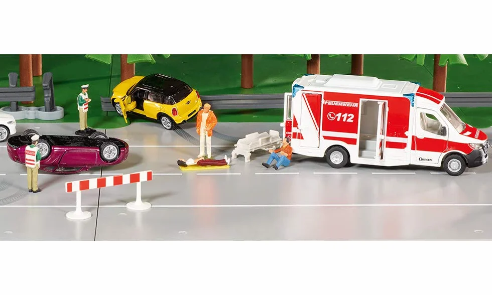 Siku 2115, Karetka Mercedes-Benz Sprinter Miesen typ C, 1:50, Metal,Tworzywo sztuczne, Czerwony,Biały, Zdejmowany dach, Z deską rozdzielczą i noszami