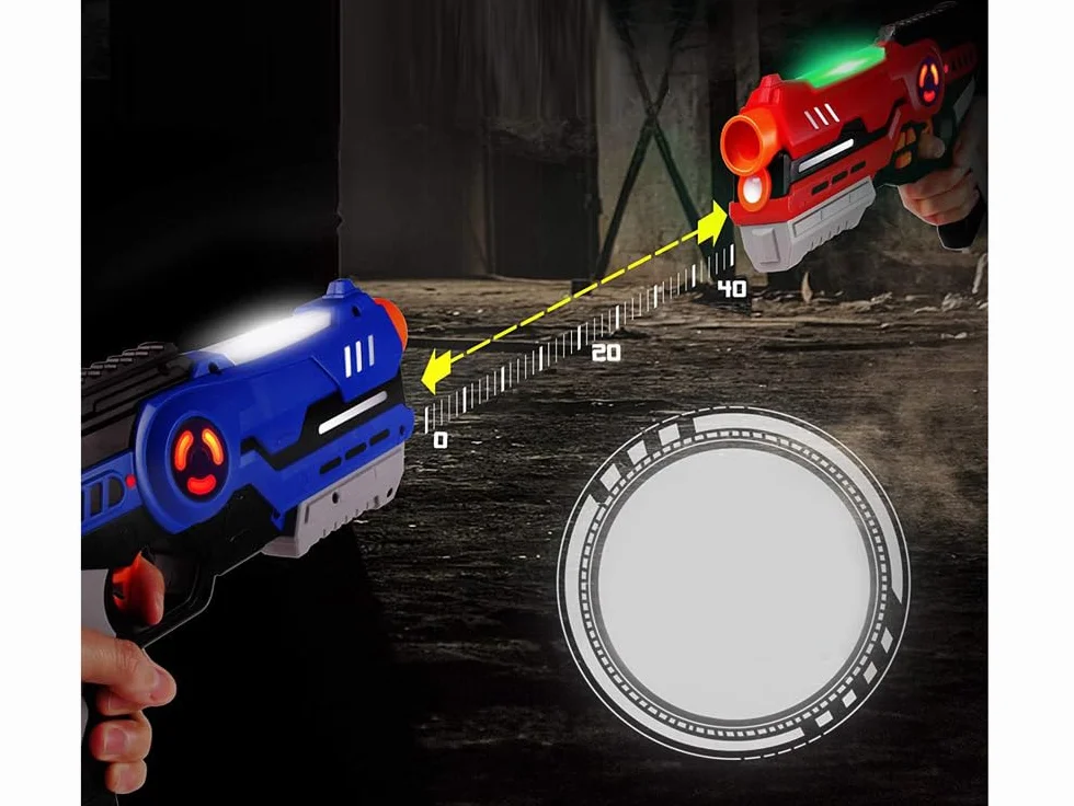 PAINTBALL LASEROWY NA PODCZERWIEŃ Z KAMIZELKAMI Z FUNKCJĄ DYMU