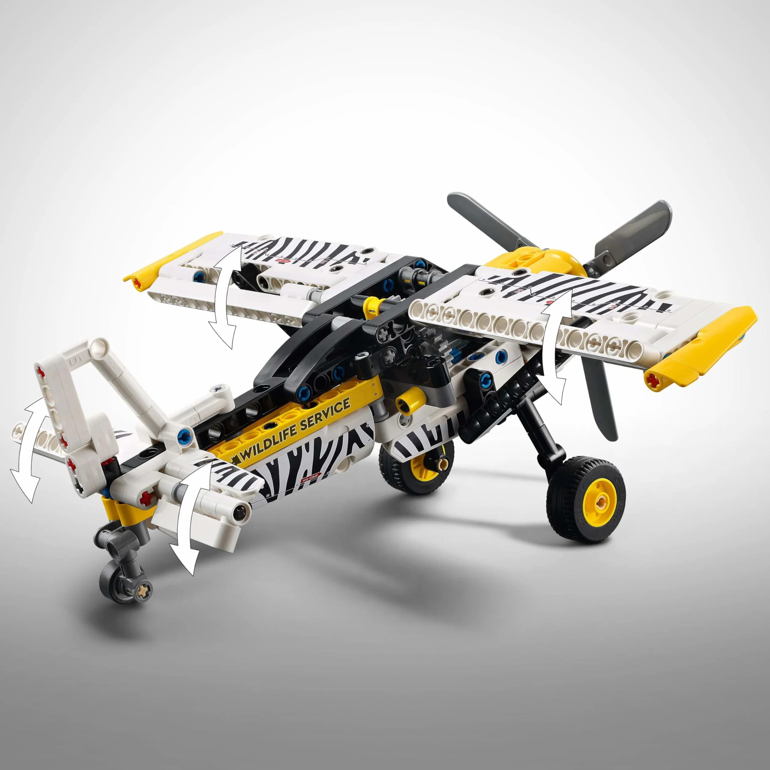 LEGO Technic Samolot Transportowy, Konstrukcyjna Zabawka dla Dziecka do Zbudowania i Odgrywania Ról, Model Pojazdu z Klocków, Kreatywny Prezent dla 8-latka, dla Chłopca i Dziewczynki, 42198