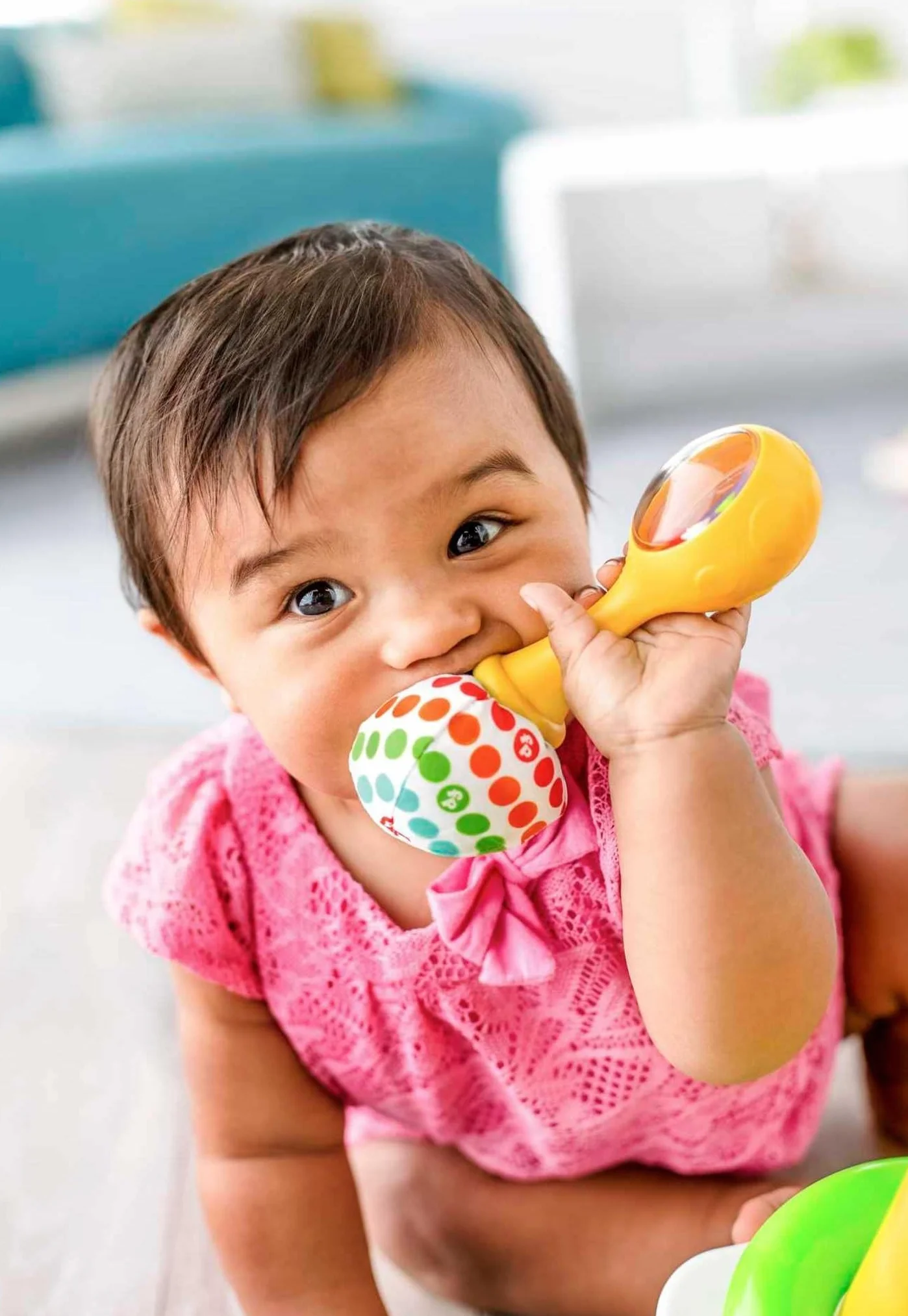 Fisher-Price Newborn Toys Rattle ‘n Rock Maracas, 2 Soft Musical Instruments for Developmental Play Babies Ages 3+ Months, Green & Yellow, BLT33