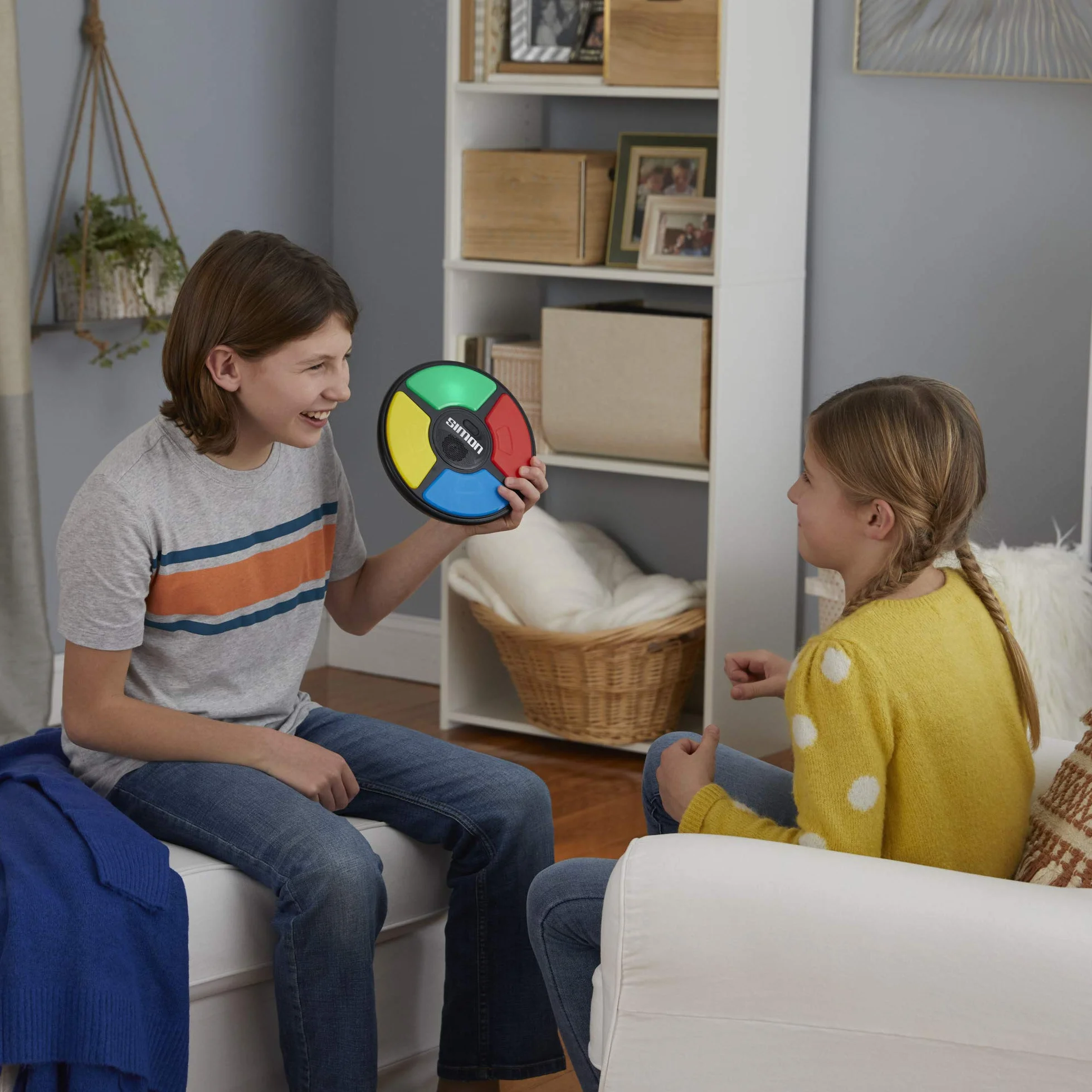 Hasbro Gaming Gra Simon, elektroniczna gra dla dzieci