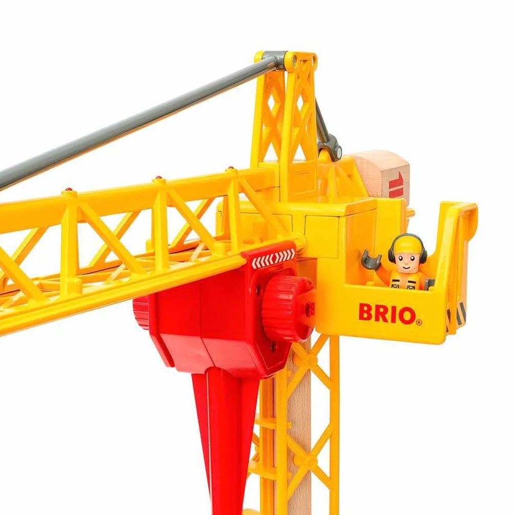 BRIO World 33835 Duży dźwig budowlany z oświetleniem - drewniane akcesoria kolejowe - polecane dla dzieci w wieku 3 lat i starszych