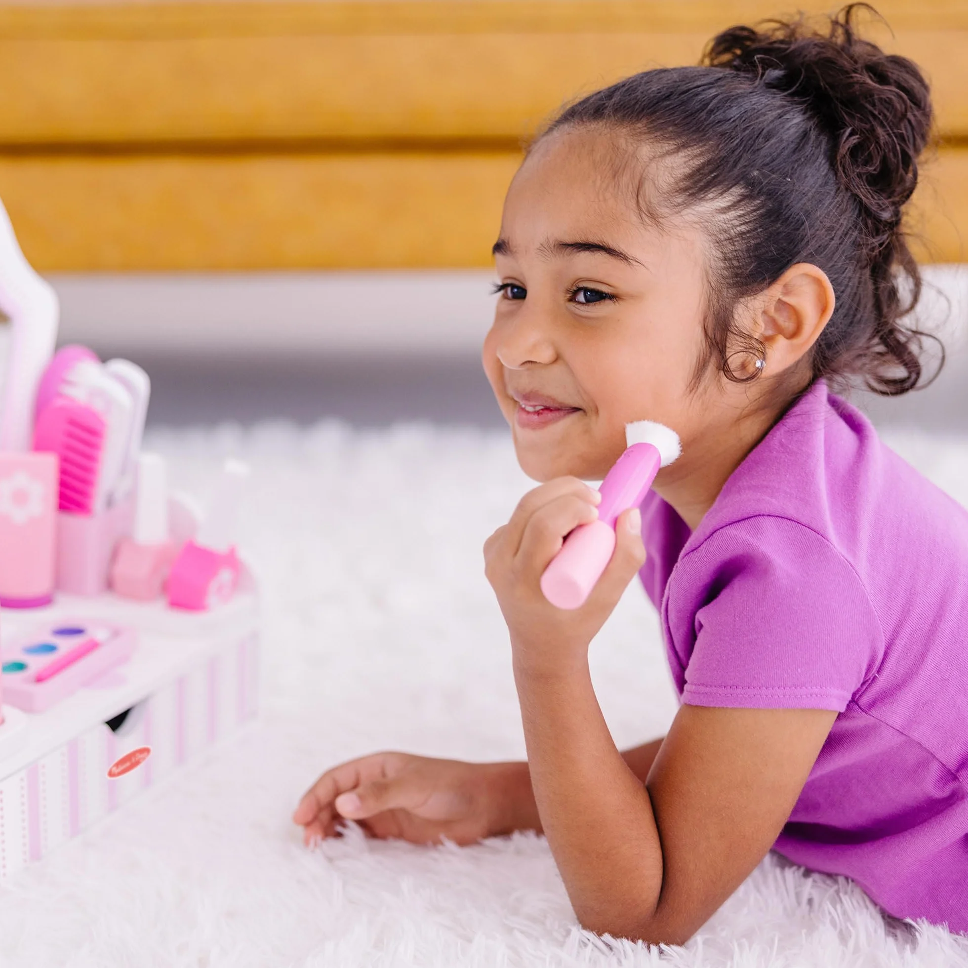 Melissa & Doug – zabawkowy zestaw kosmetyczny | zabawa z odgrywaniem ról | zestaw zabawkowy | 3+ | prezent dla chłopca lub dziewczynki