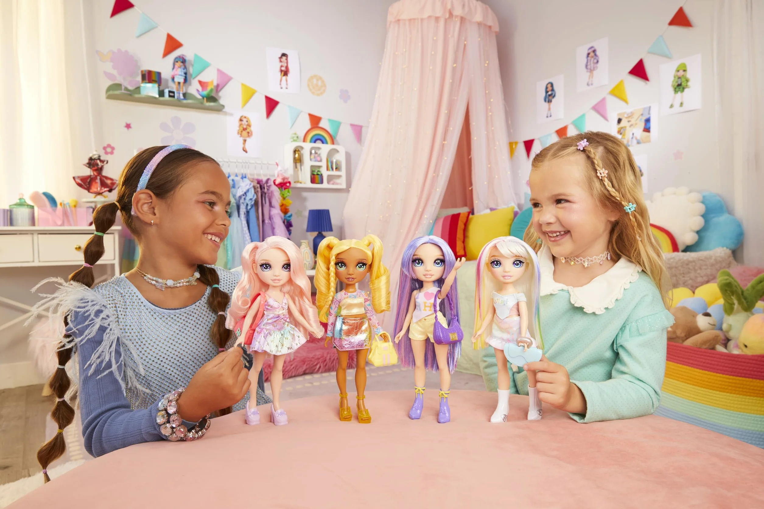 Rainbow High My Fashion Style Doll – Violet, 28 cm Fioletowa Modna Lalka z Wyrazistą Stylizacją i Modną Torebką. Do Zabawy, Pozowania i Kolekcjonowania. Dla Dzieci w Wieku od 4 do 12+ Lat