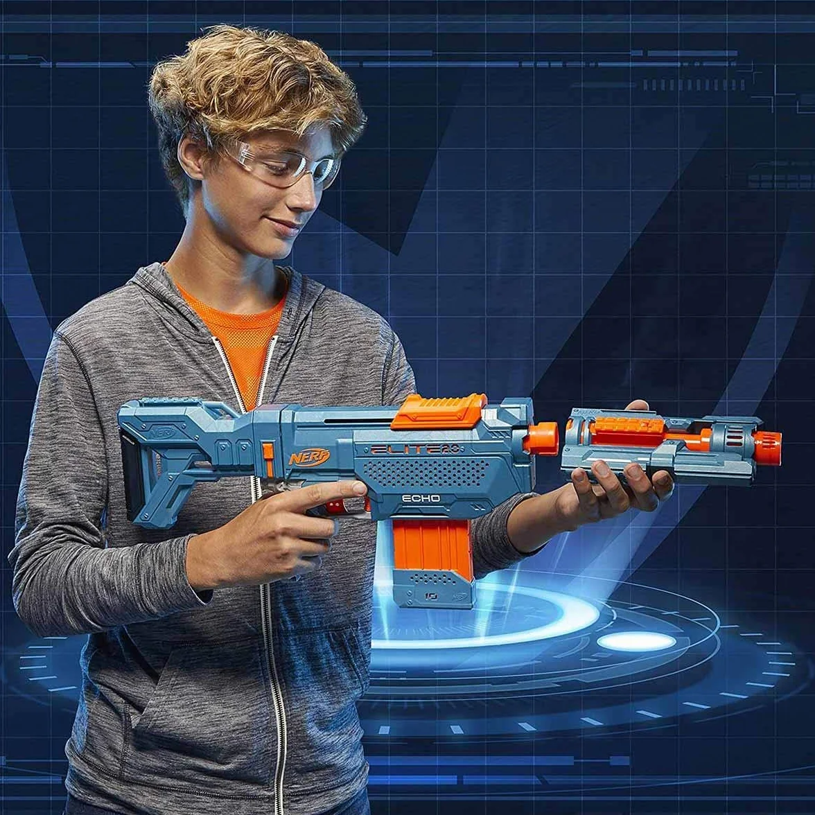 Wyrzutnia Nerf Elite 2.0 Echo CS-10-24 oryginalne strzałki Nerf, 10-strzałkowy magazynek, zdejmowana kolba, przedłużenie lufy, 4 szyny na akcesoria.