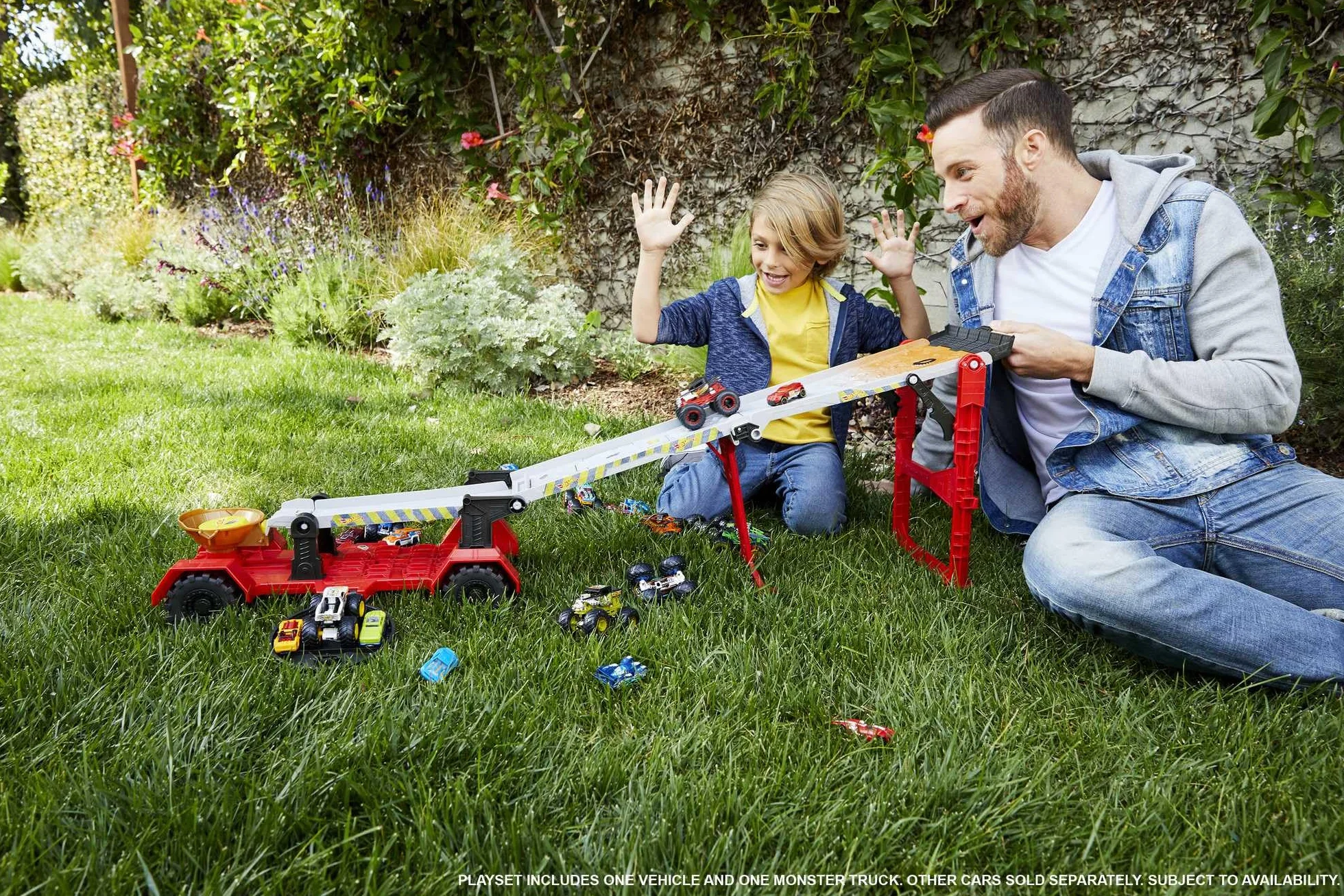 Hot Wheels Monster Trucks GFR15 Samochód, Wielokolorowy