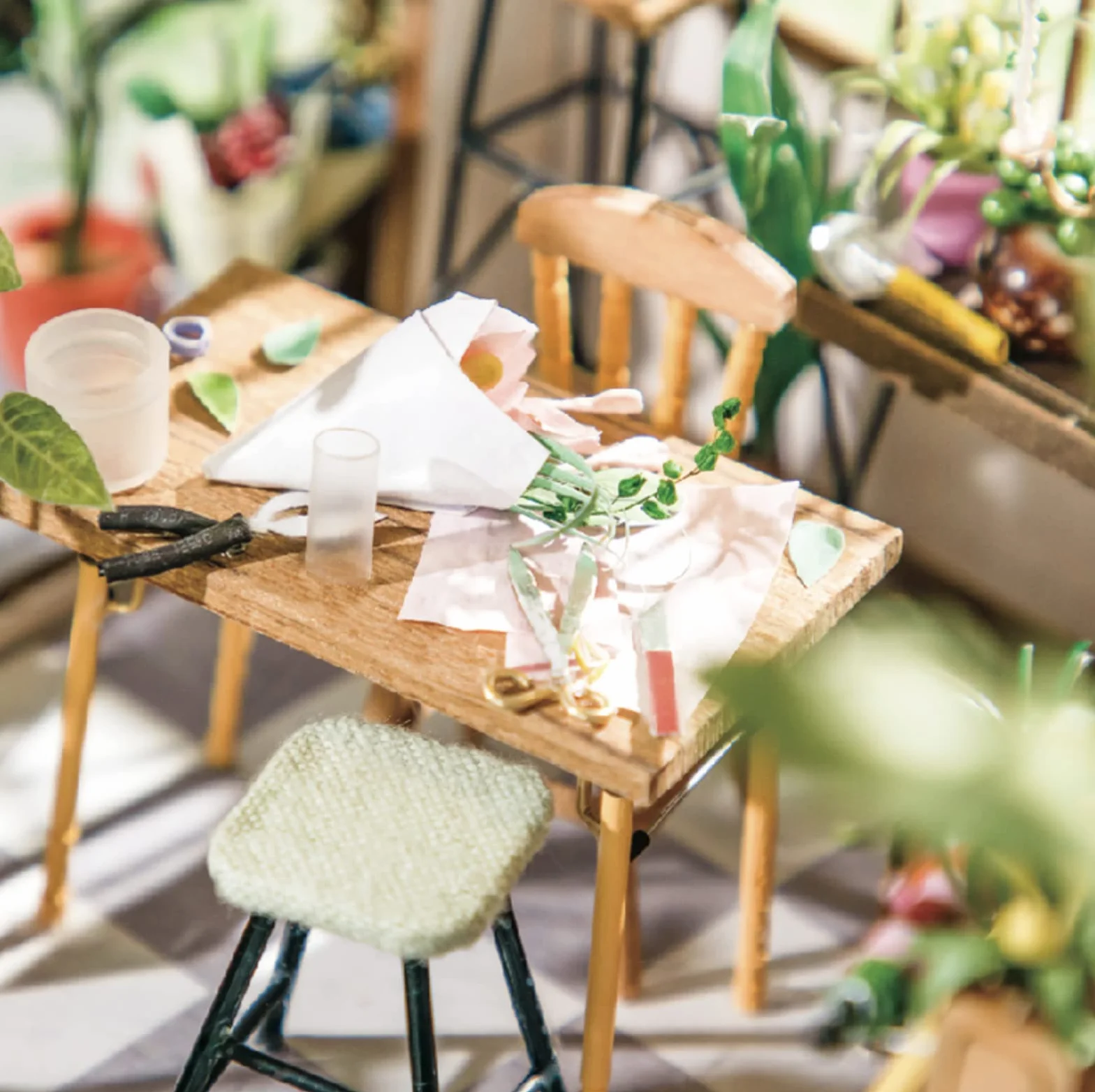 Rolife Robotime Emilys Flower Shop Domowe lalki miniaturowe, brzoza, wielokolorowe, jeden rozmiar