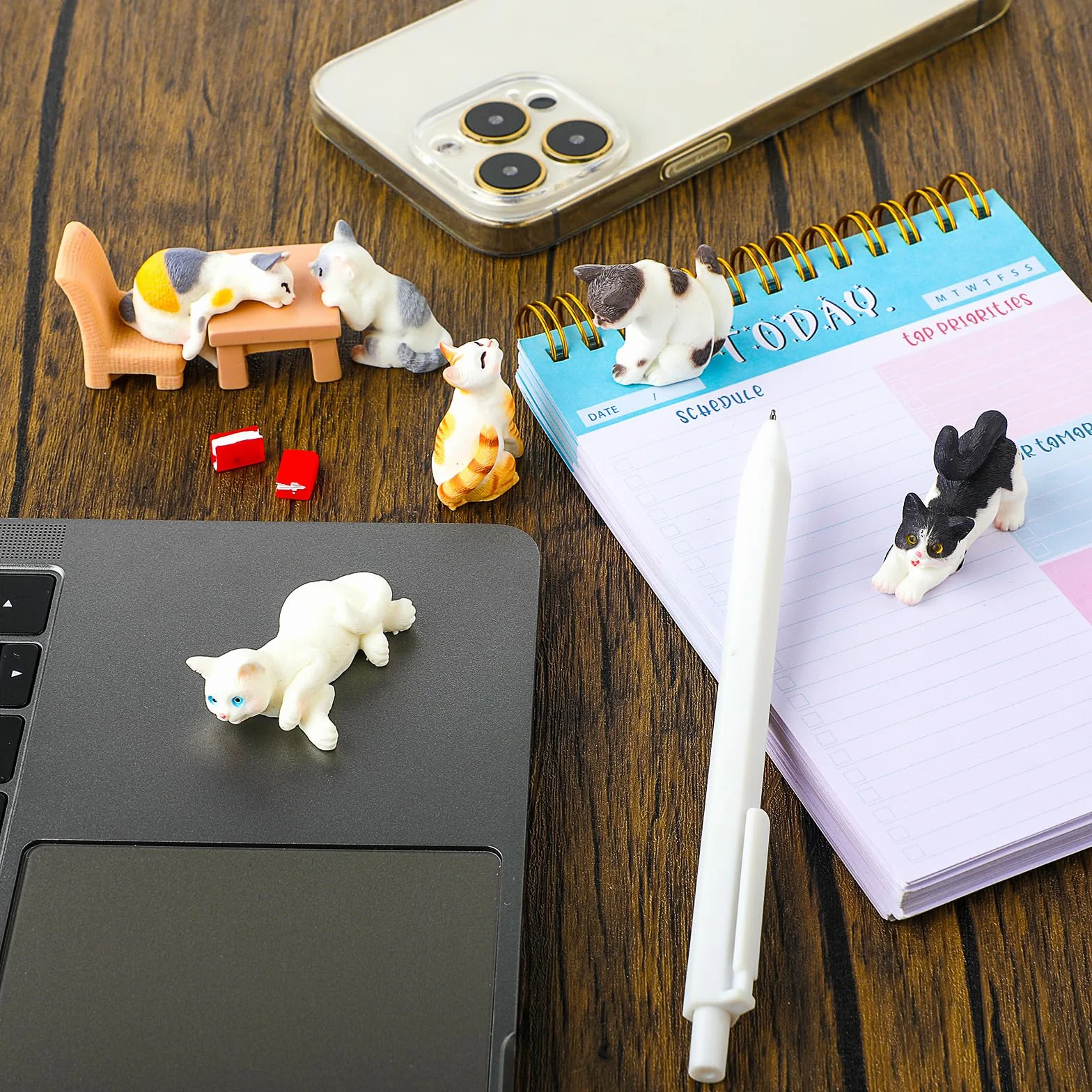 Cobee Domek dla lalek, mini figurki kota, 1:12, realistyczne figurki kociąt, ozdoba na ciasto, miniaturowe statuetki zwierząt, ozdoby do domu, krajobrazu, dekoracja imprezowa, 10 szt