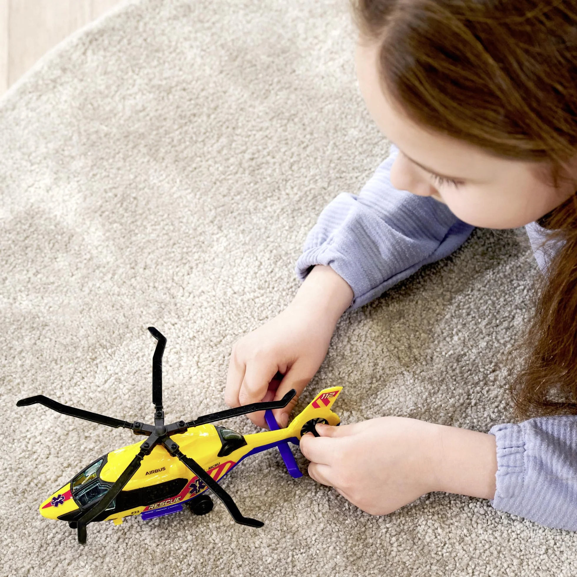Dickie Toys - Helikopter ratowniczy Airbus H160 (żółty, 23 cm) z wysokiej jakości śrubami (ultra cichy i długi czas pracy) – zabawka helikopter dla dzieci od 3 lat