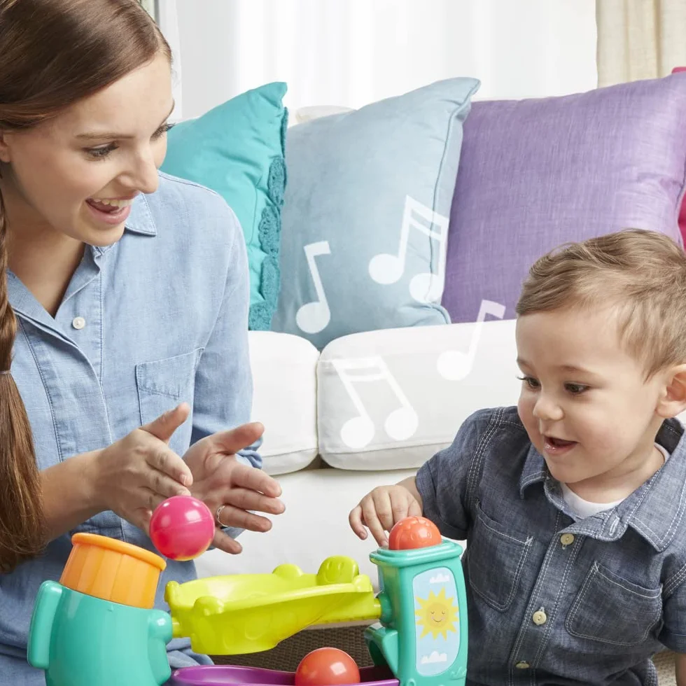 Fontanna piłek Playskool Chase 'n Go, aktywna zabawka dla niemowląt i małych dzieci w wieku od 9 miesięcy (tylko na Amazon)