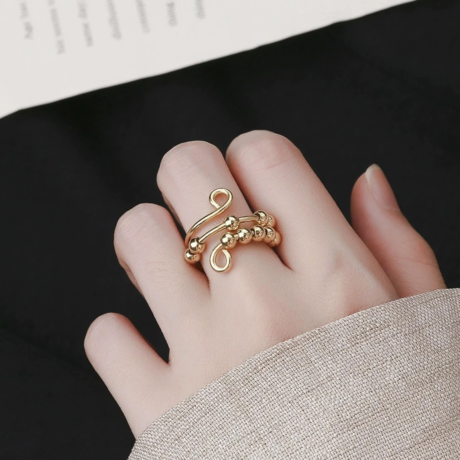 Zestaw 8 pierścieni Fidget Rings, regulowane pierścienie antystresowe, zabawki antystresowe, do masażu palców, antystresowe, z perłami, łagodzące lęki, pierścionki nastrojowe