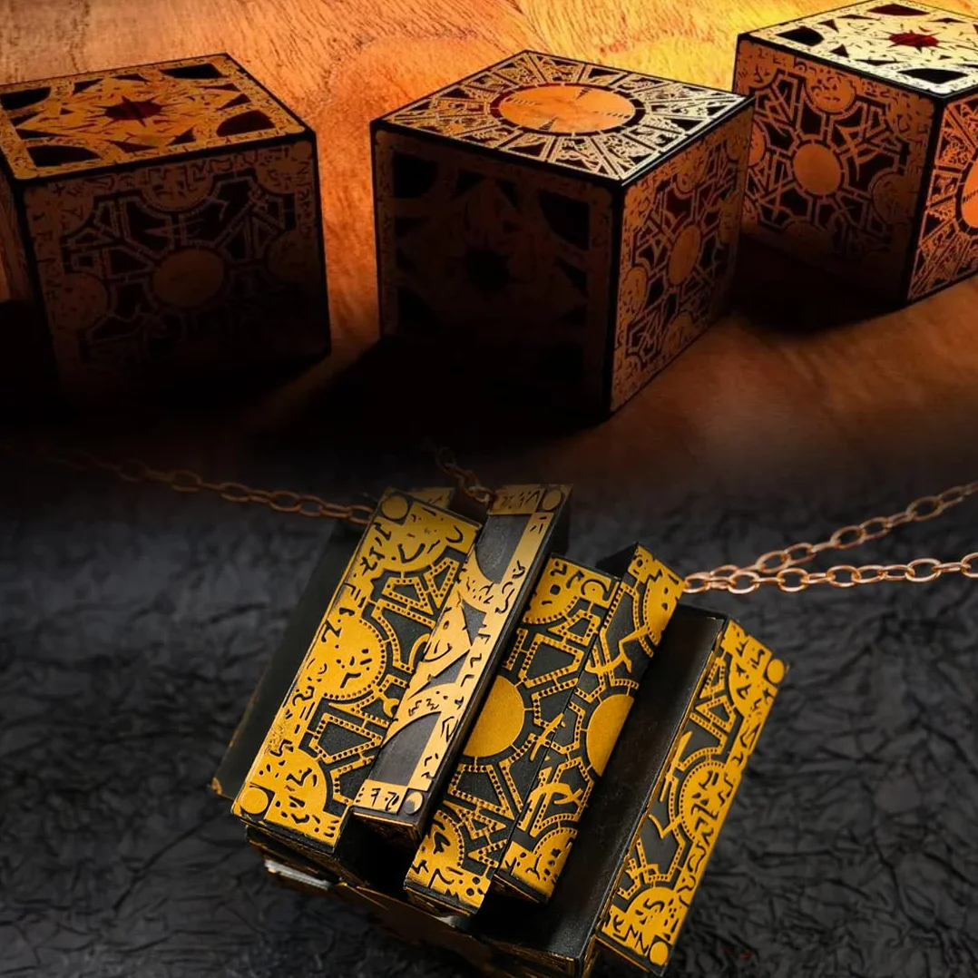 Hellraiser Lament Puzzle Zestaw Zdejmowany z Łańcuchami i Podstawą Rekwizyt Horror