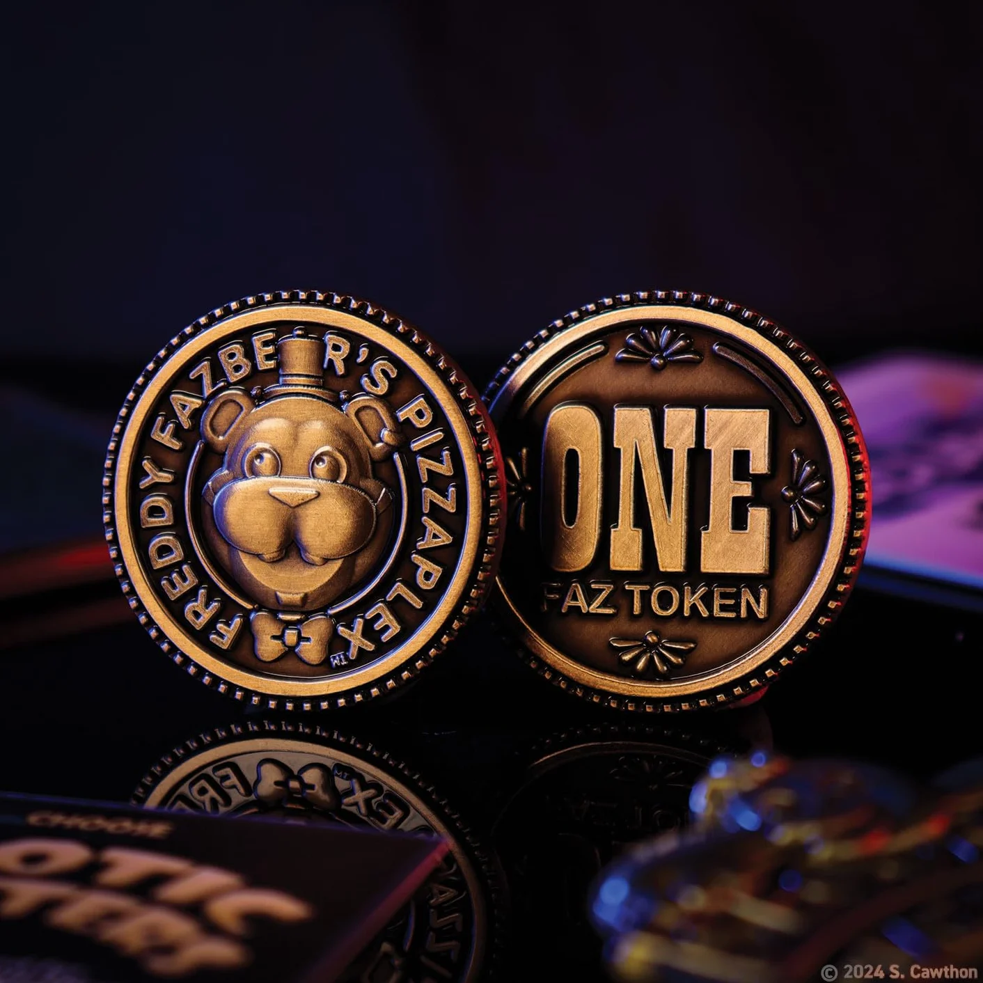 FaNaTtik Five Nights at Freddy's One Faz Token kolekcjonerska moneta - oficjalnie licencjonowany produkt z limitowanej edycji - średnica 38 mm - replika FNAF Pizzeria Simulator (9 995 na całym świecie