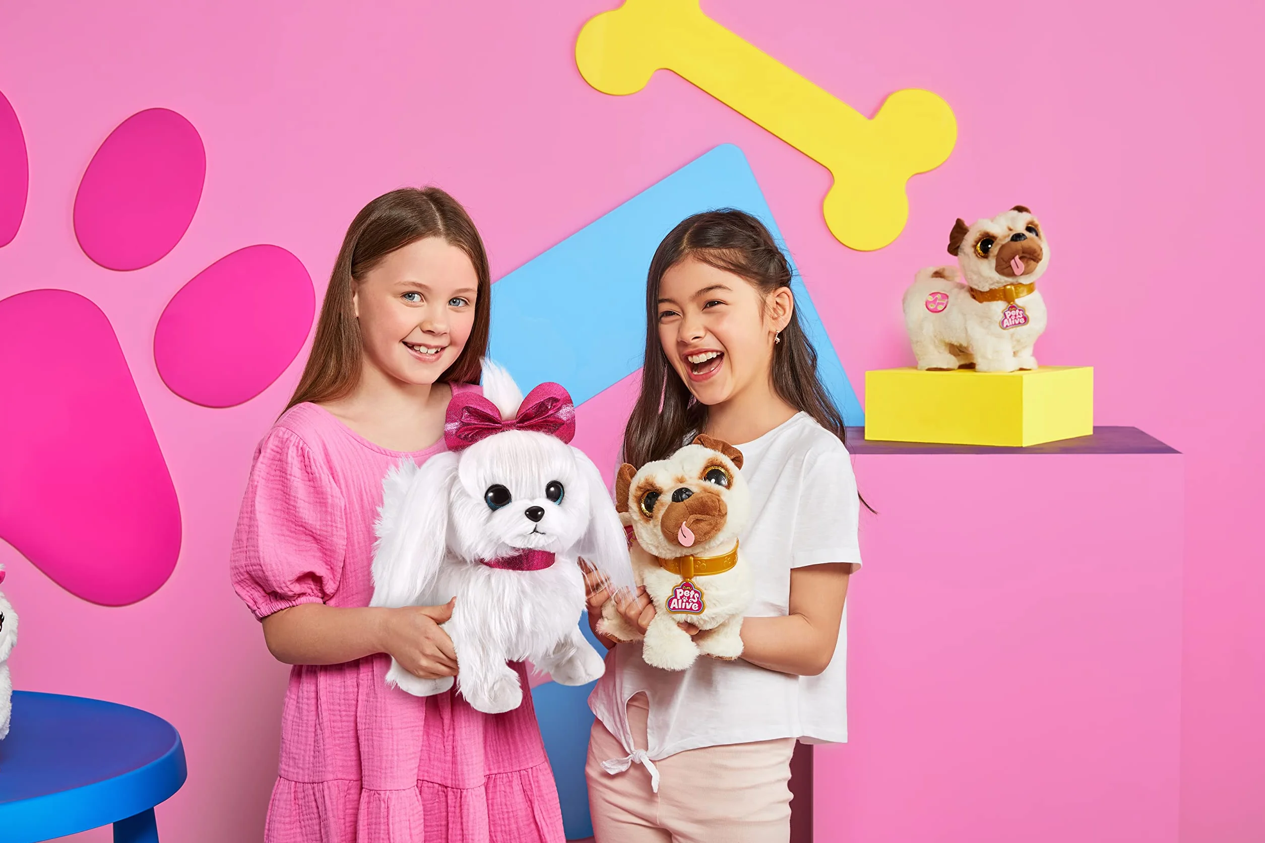 Pets Alive Lil' łapa łapa chodzący szczeniak robot zabawka elektroniczny plusz firmy ZURU