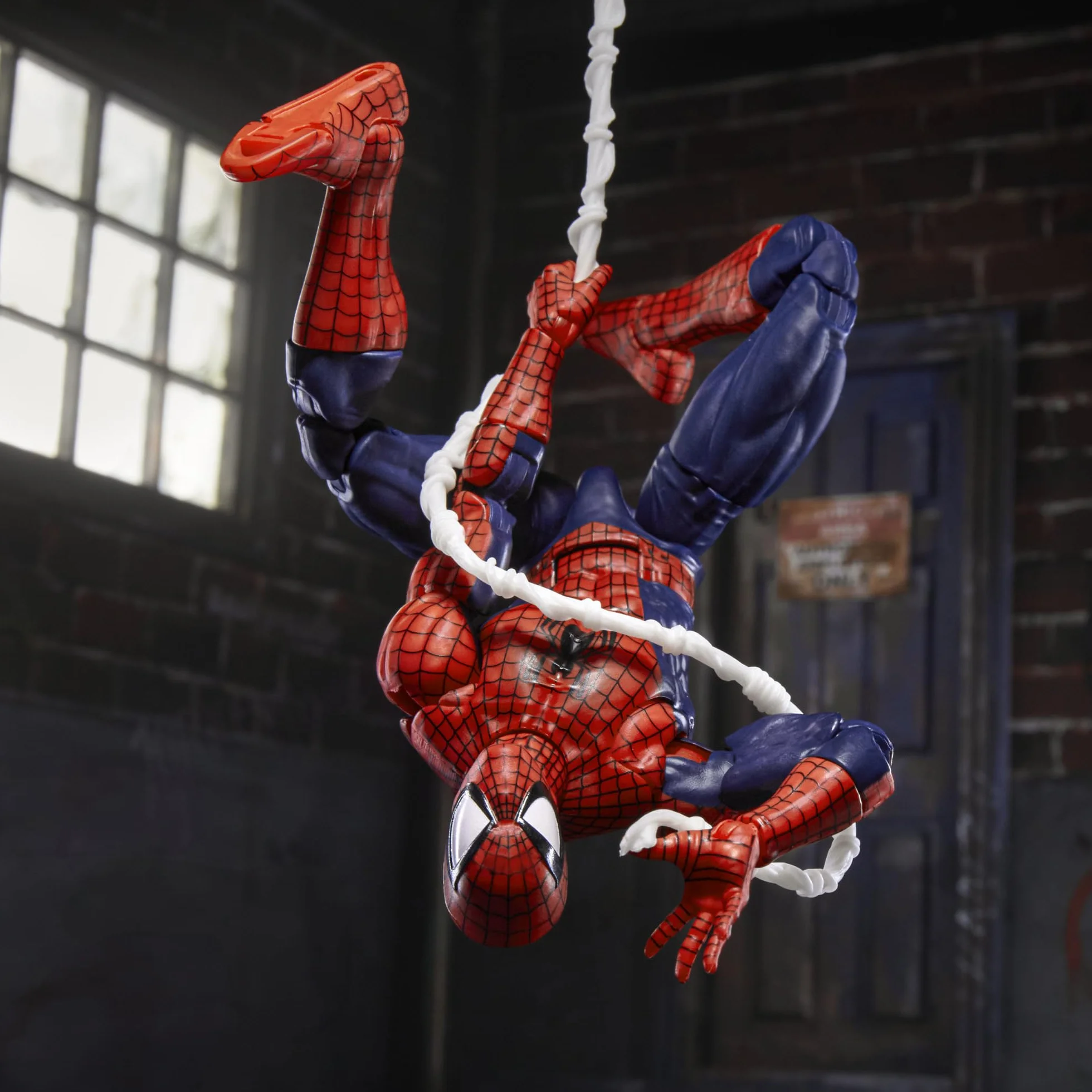 Hasbro Marvel Figurka Spider-Mana z Serii Marvel Legends Maximum