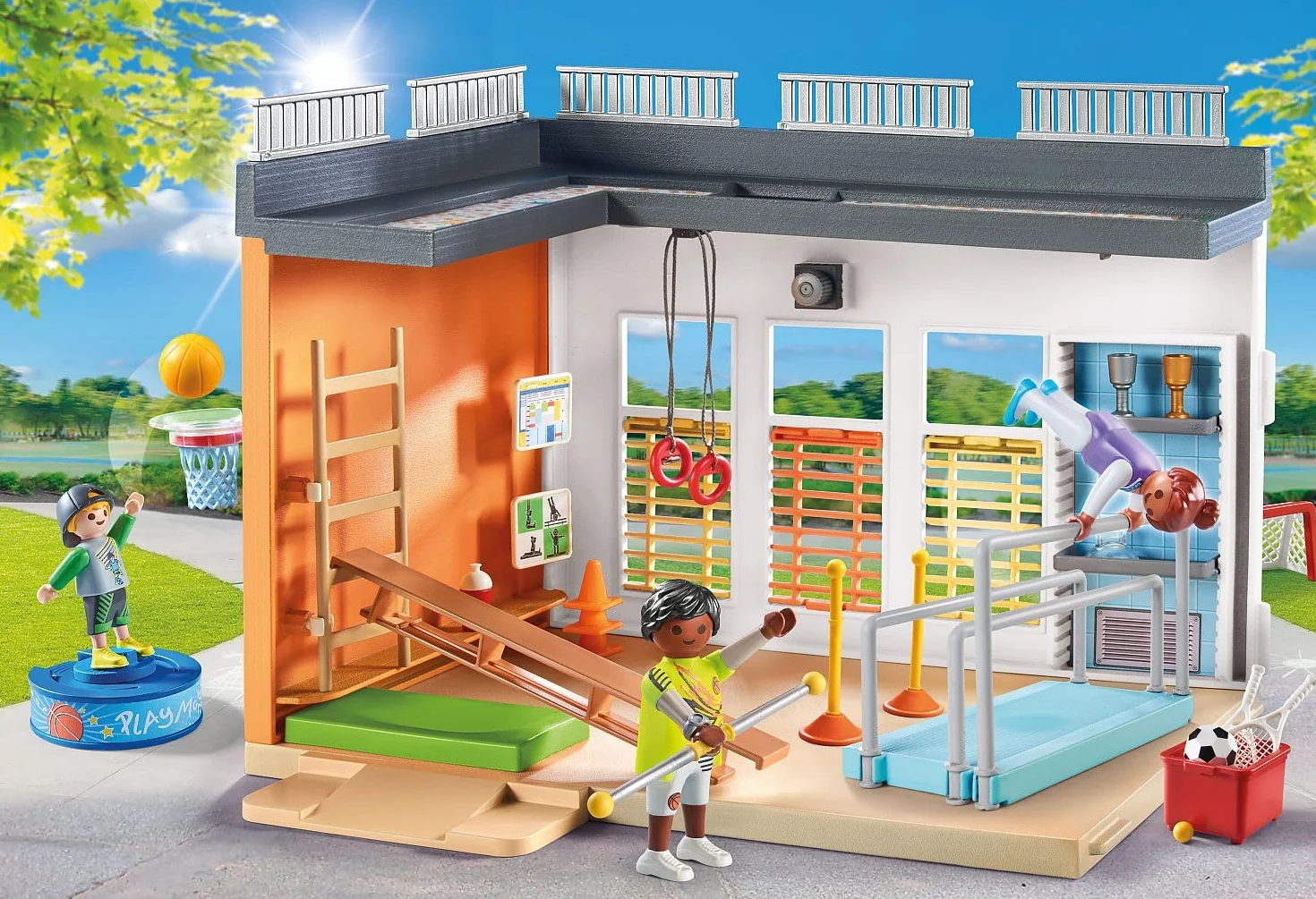 PLAYMOBIL City Life 71328 Rozbudowa "Hala sportowa" z obręczą do koszykówki, słupkami do slalomu, bramką do piłki nożnej, akcesoriami do tenisa i nie tylko, zabawki dla dzieci w wieku, od 4 lat