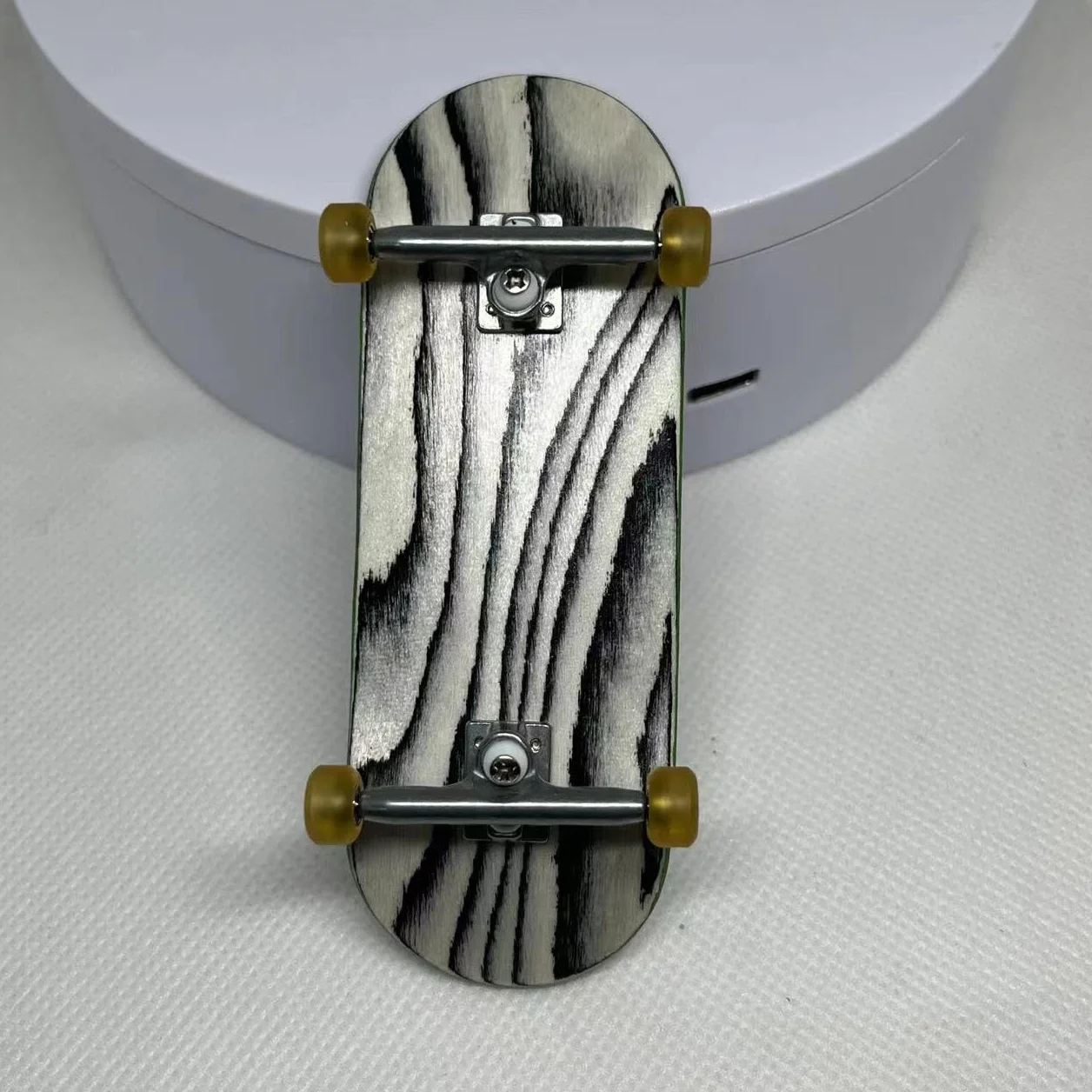 LEEFAI 75D Urethane Pro koła podstrunnicy przezroczyste bursztynowe koło łożyskowe ręcznie wykonane z poliuretanu - ultra obrotowe łożyska koła -7,8 * 4,8 mm