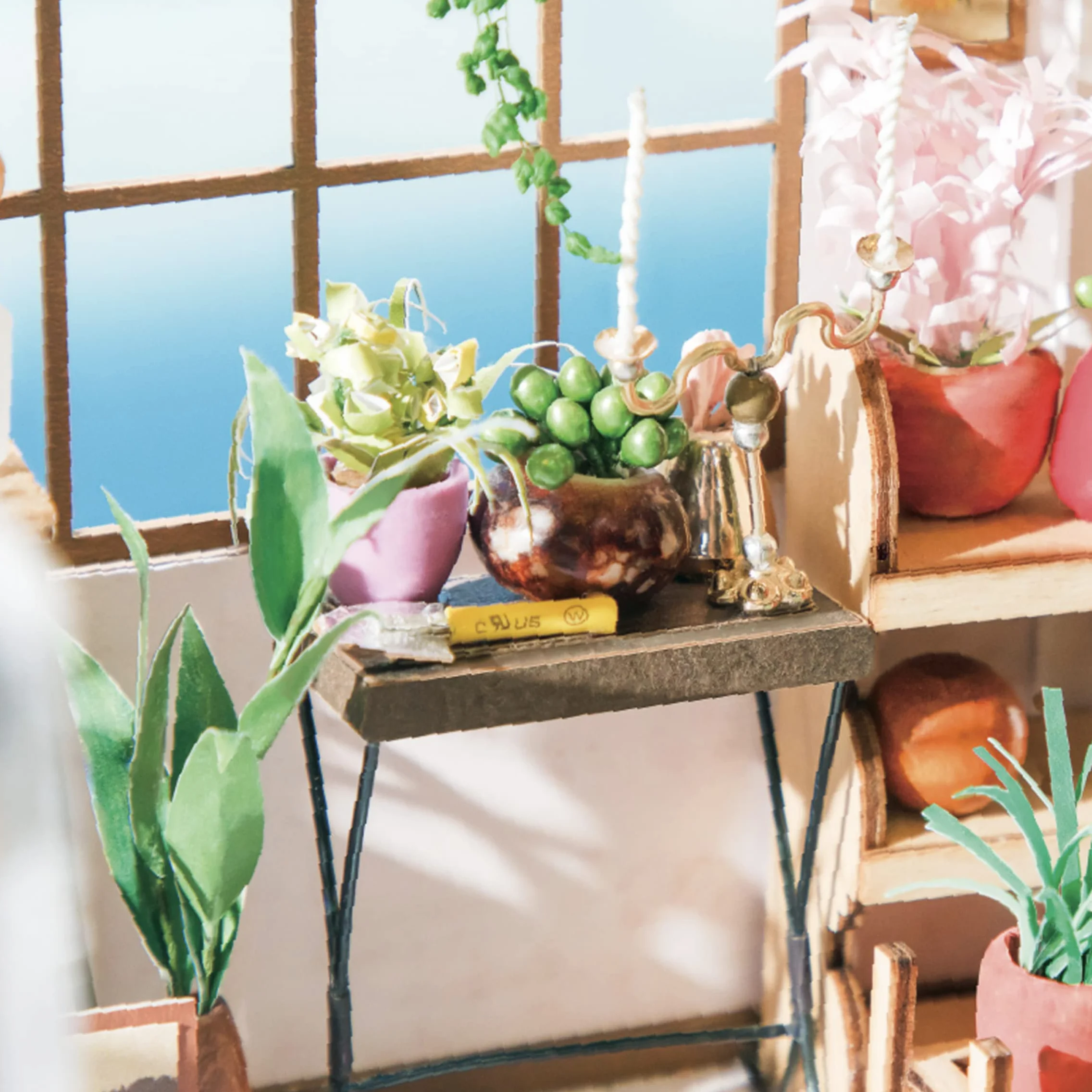 Rolife Robotime Emilys Flower Shop Domowe lalki miniaturowe, brzoza, wielokolorowe, jeden rozmiar
