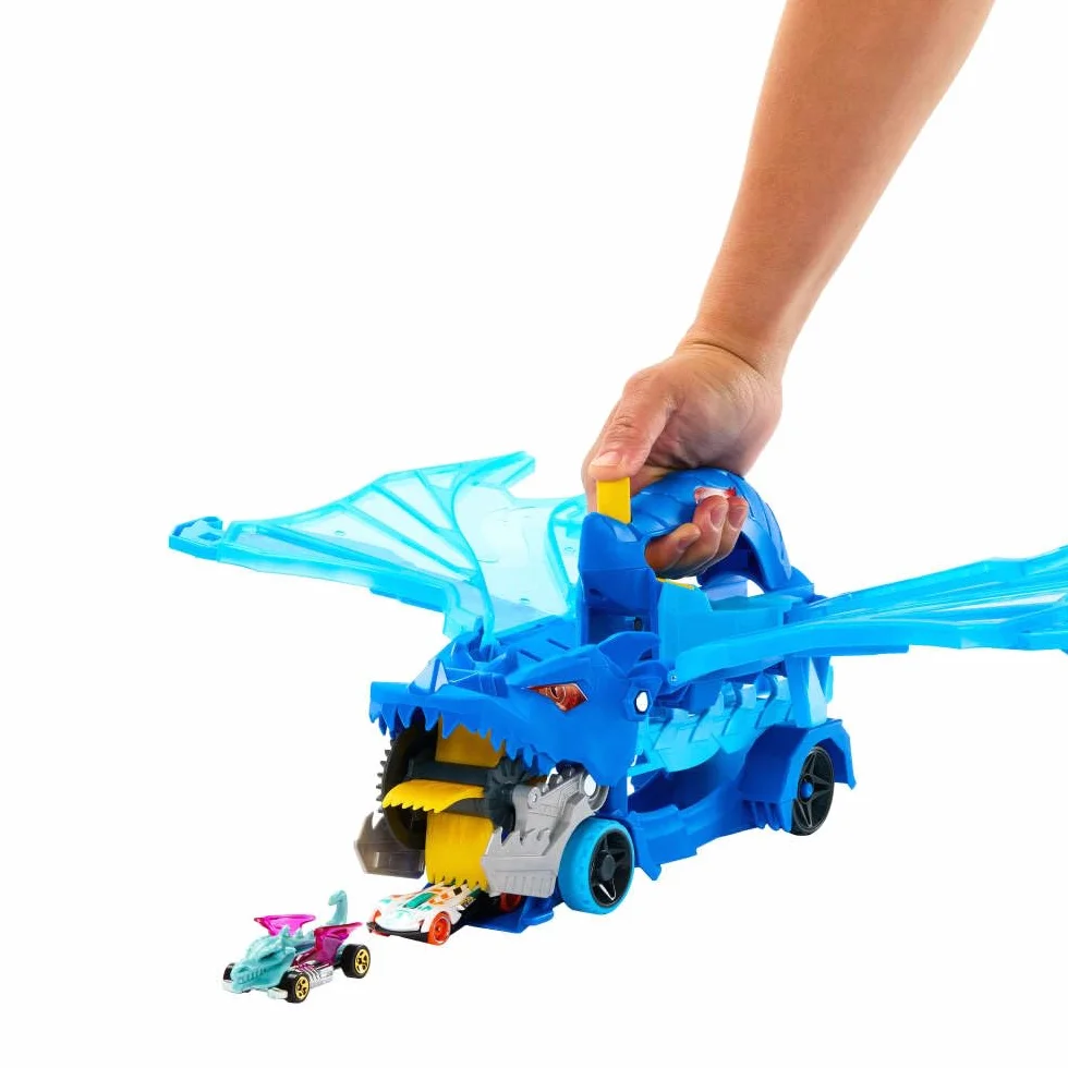 Hot Wheels City zestaw zabawkowych samochodów 2 w 1 i 2 samochody Die-Cast, duży smok i zdejmowany smok, z miejscem na ponad 20 pojazdów, JKJ79