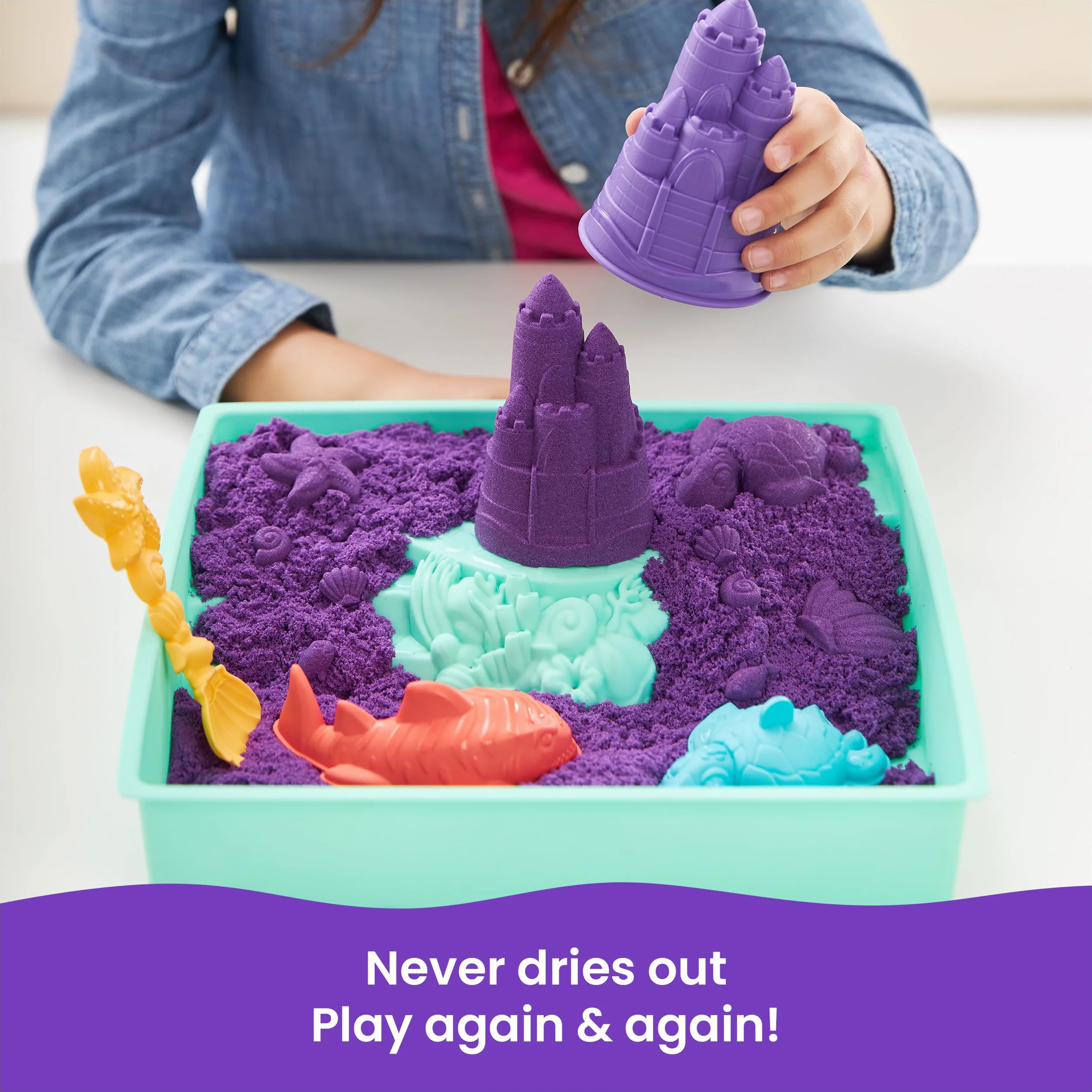 Kinetic Sand - Zestaw piaskownica. Fioletowy piasek do zabawy