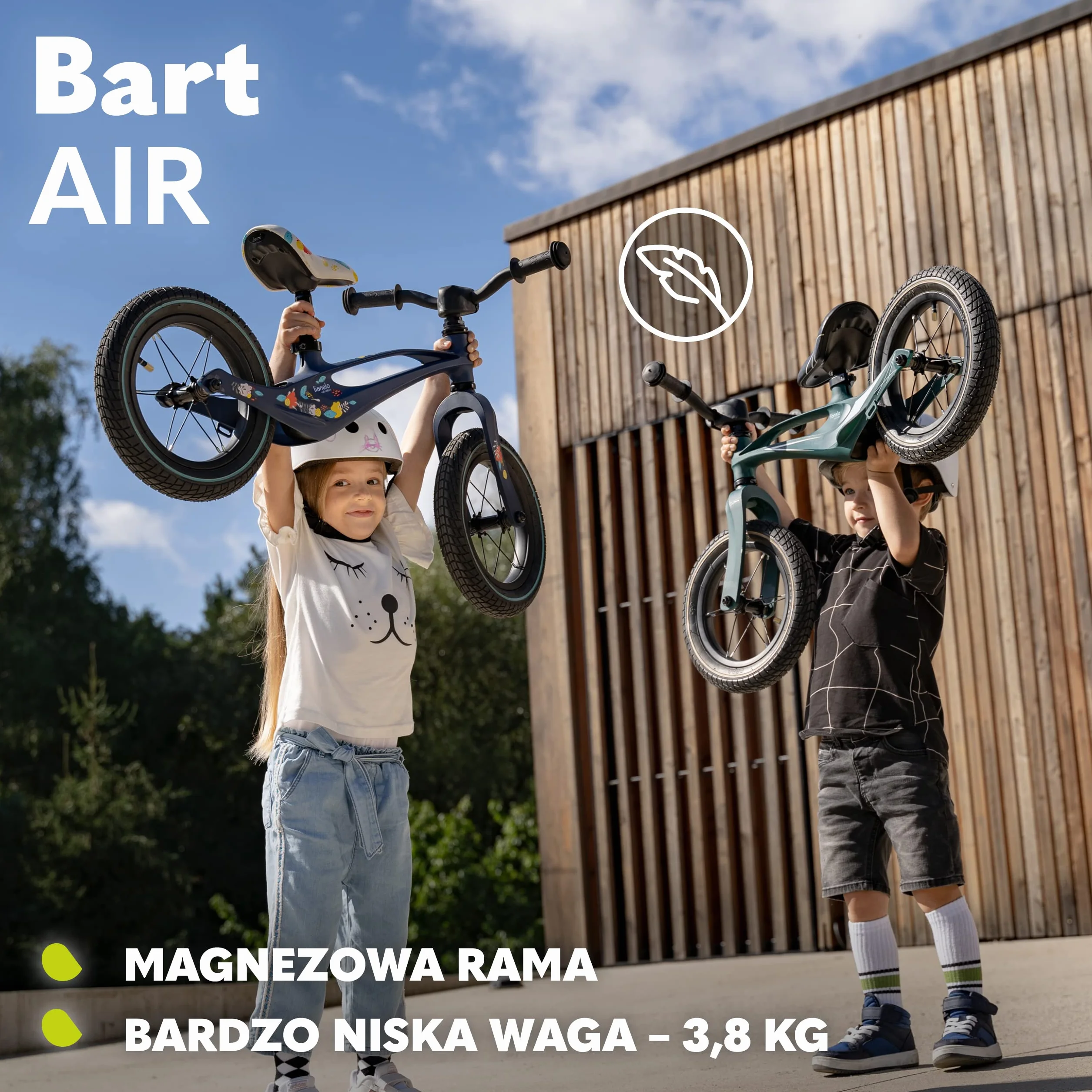 LIONELO Bart Air rowerek biegowy do 30kg, piankowe koła EVA, magnezowa rama, eko-skóra, wyprofilowany podnóżek, antypoślizgowe nakładki, uchwyt do przenoszenia, miękka struktura