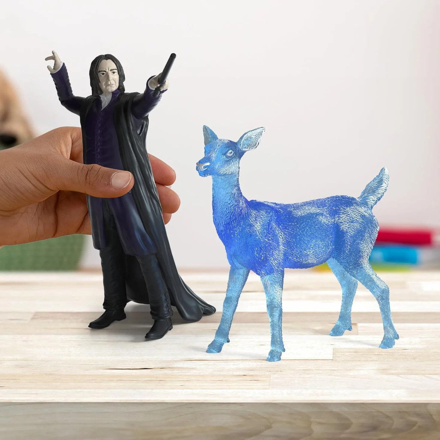 schleich 42683 Profesor Snape i Patronus, od 6 lat, WIZARDING WORLD - figurka, 16 x 11 x 18 cm
