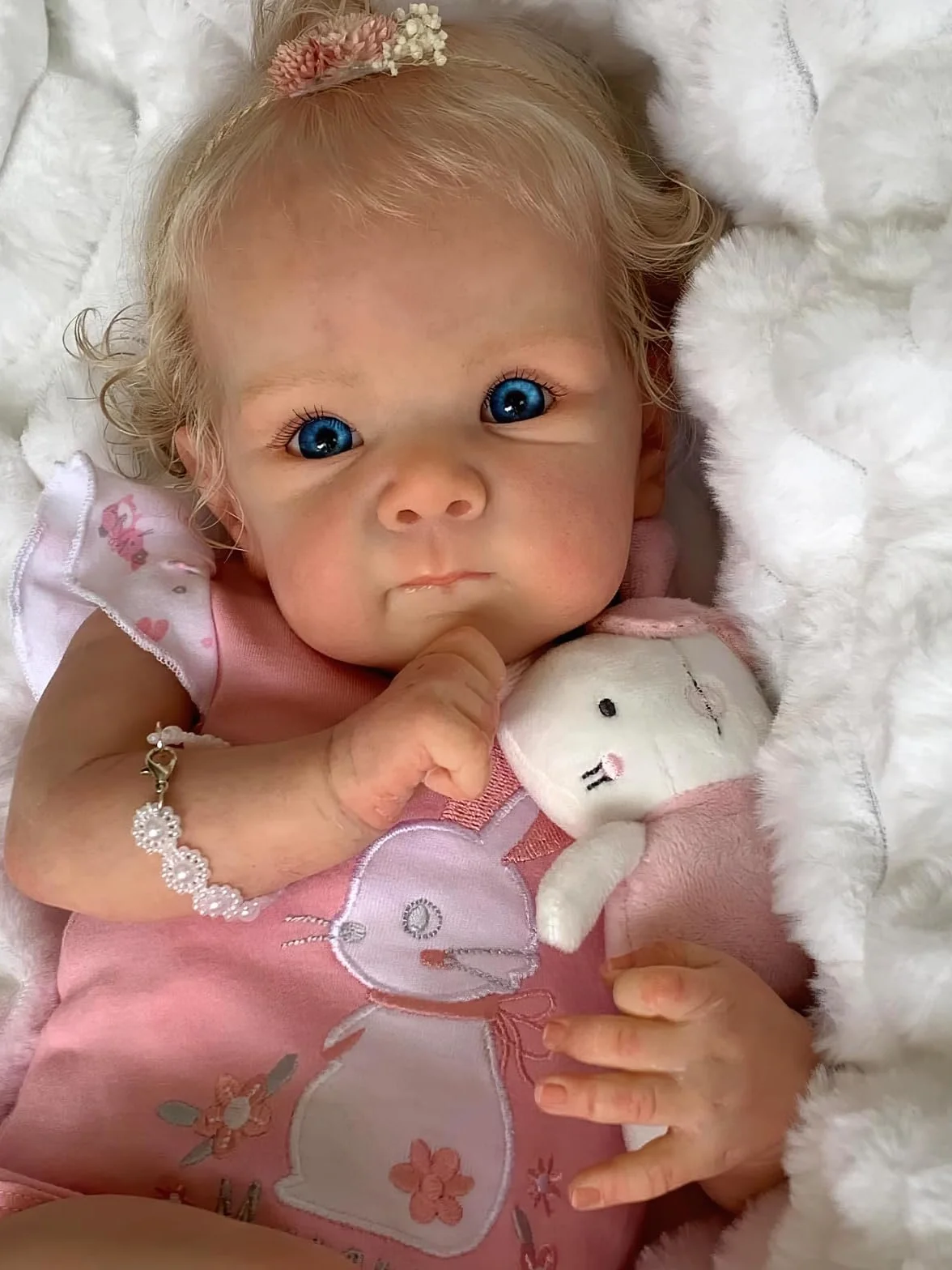 MineeQu 18 cali Zakorzenione Blond Kręcone Włosy Reborn lalka bobas z Obciążony korpus z tkaniny Prawdziwe życie Noworodkowe lalki dziewczynki wyglądać Realistyczny,Na zawsze Twoje słodkie serce