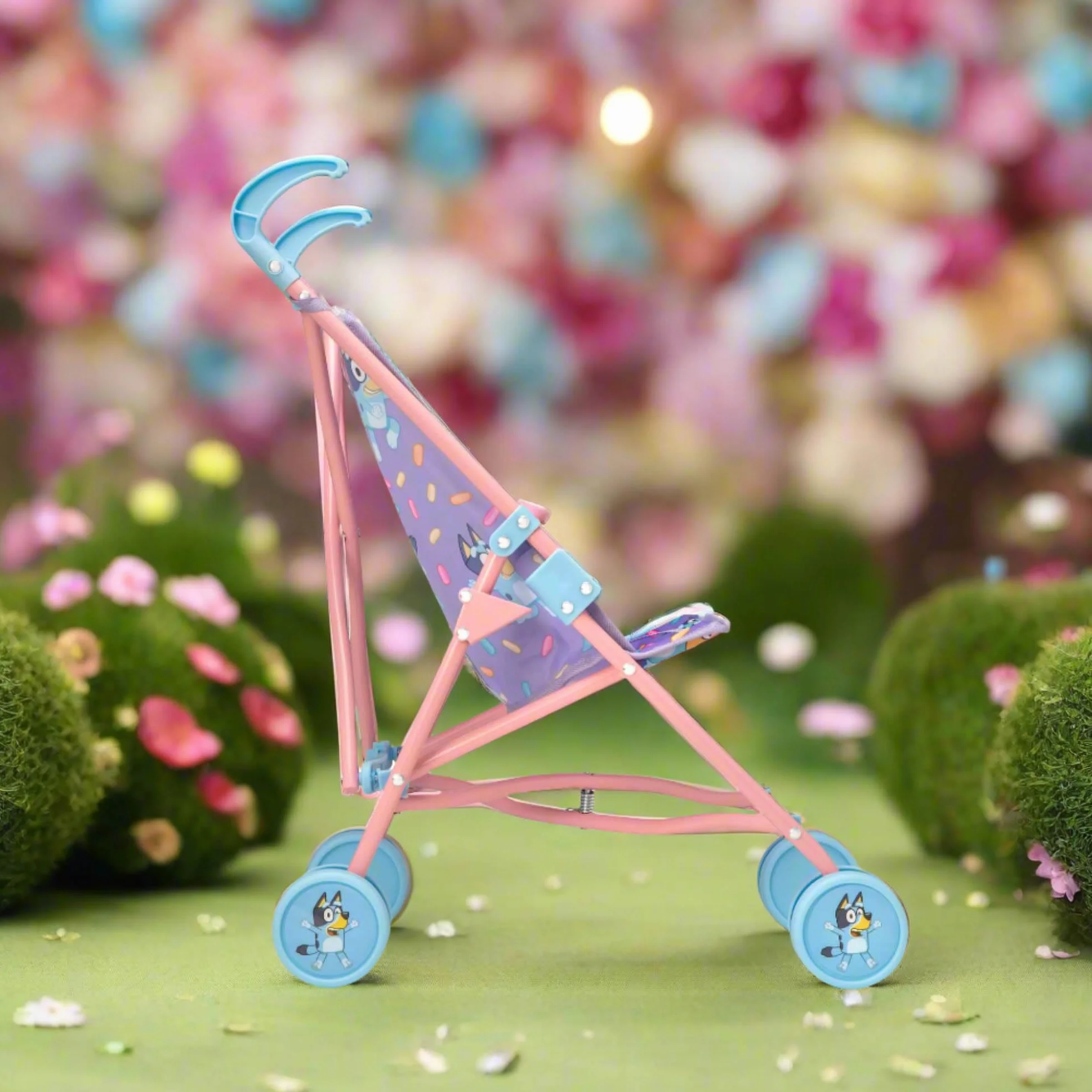 Bluey Junior Wózek Dziecięcy dla Lalek z Parasolem, Easy Fold | Zabawkowe Lalki do Odgrywania Ról | Wiek 2+