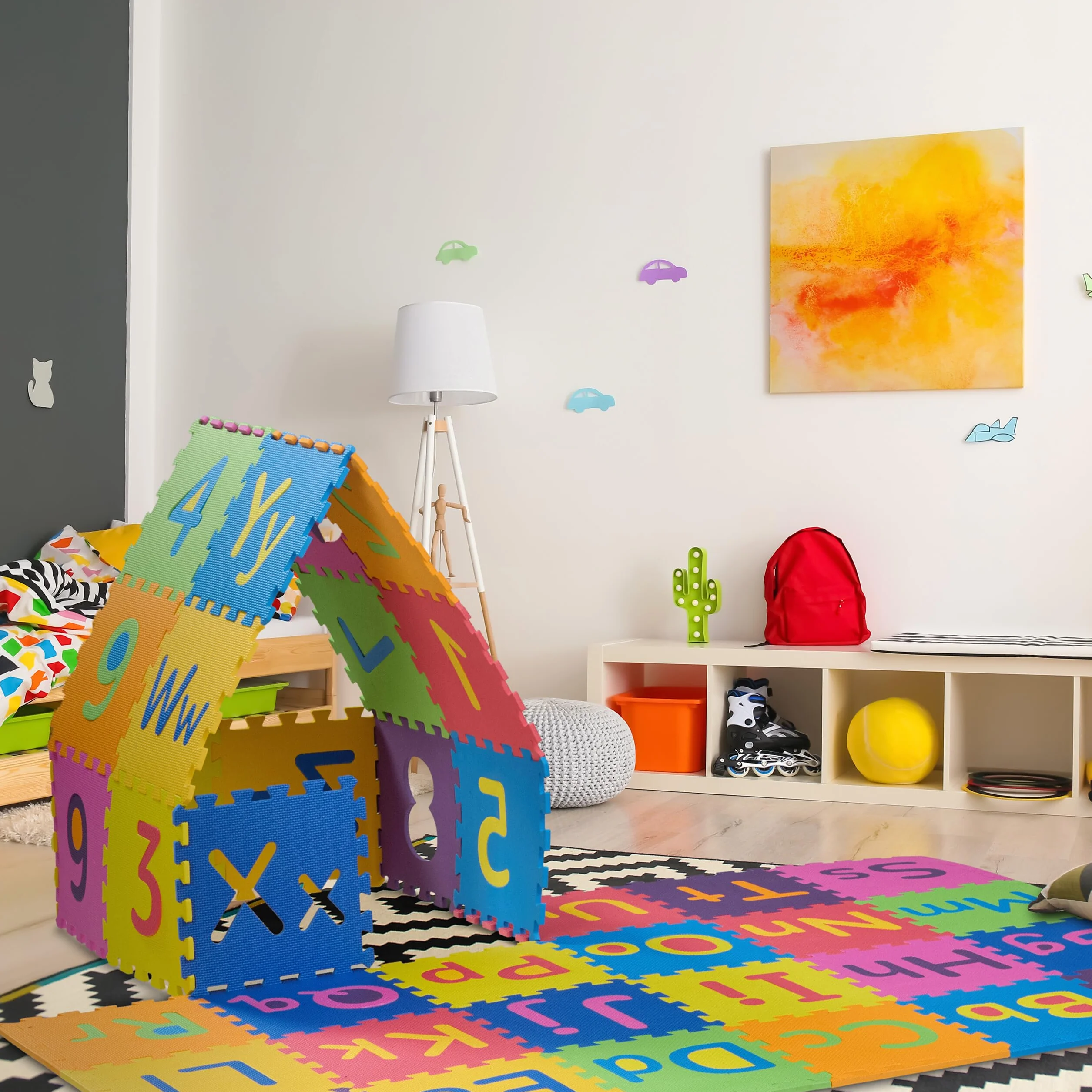 Relaxdays Dywan dziecięcy Puzzle ABC i cyfry, mata do zabawy dla dzieci, 180,5 x 180,5 cm, guma piankowa, wielokolorowa, stal