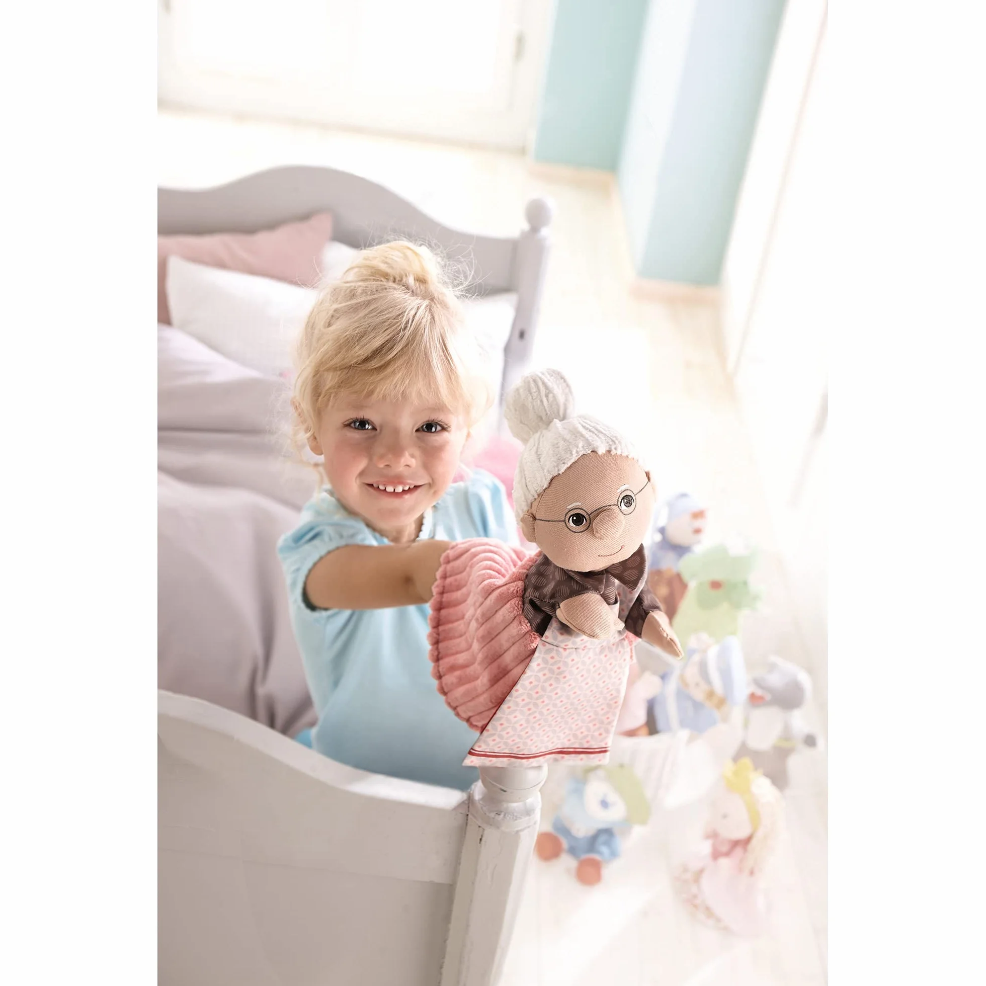 HABA 301481 Rękawica Babcia Lalka