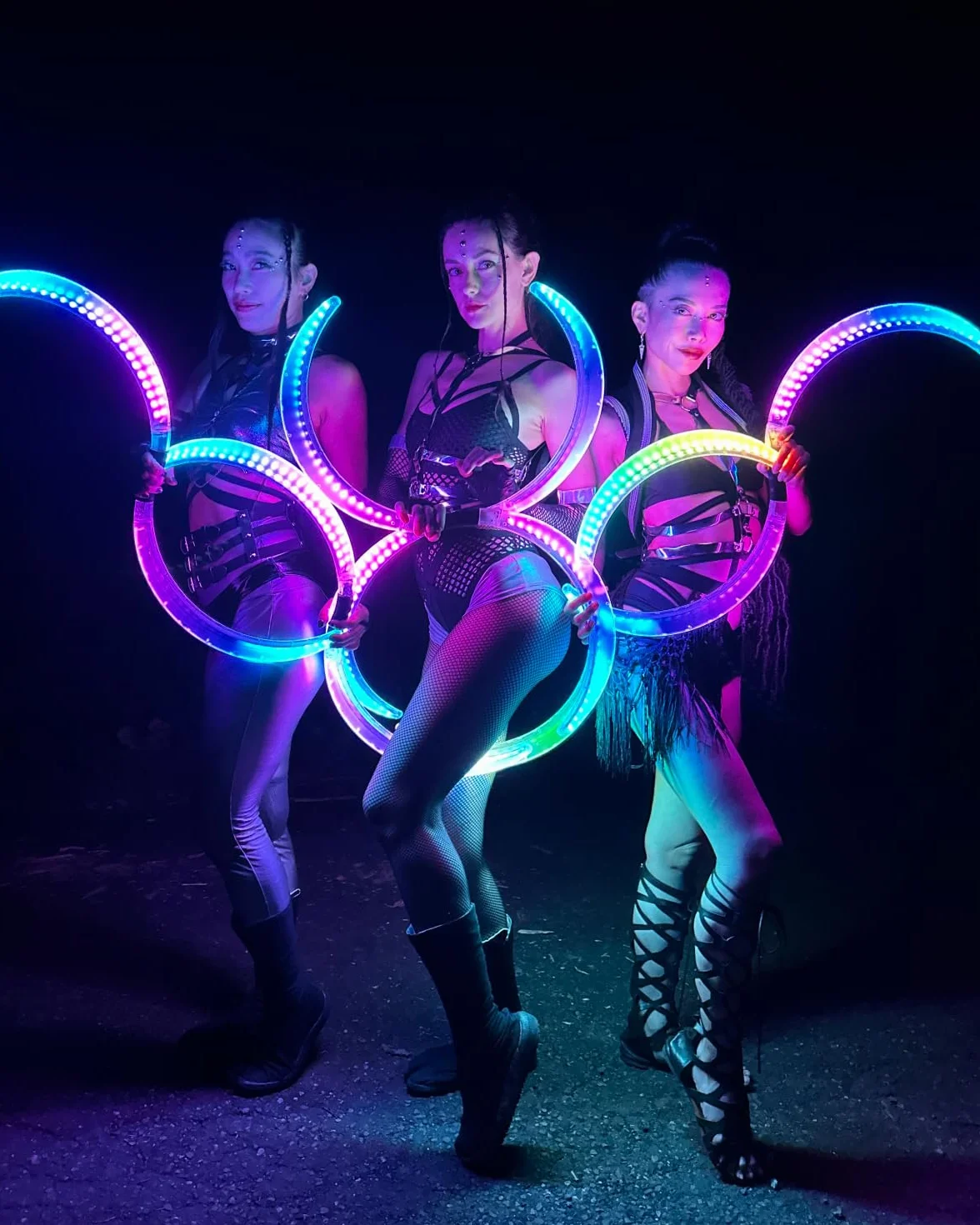 Żonglerskie magiczne laski LED w kształcie