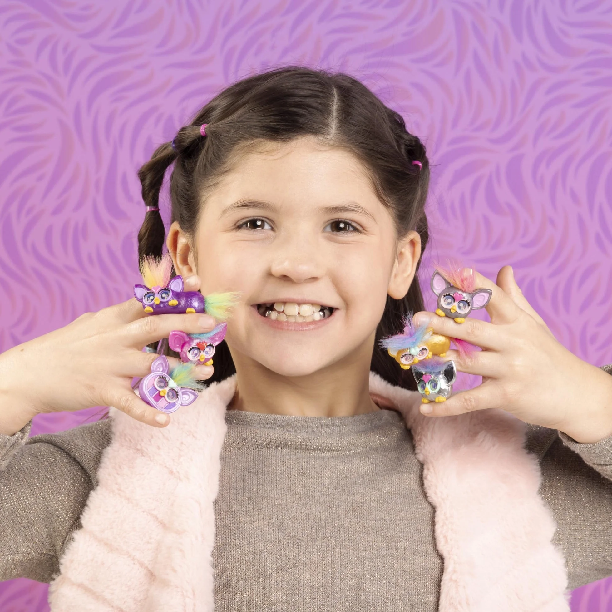 Wielopak 12 miniaturowych figurek-niespodzianek Furby z motywami mody, zabawki kolekcjonerskie o wysokości 2,54 cm dla dzieci w wieku od 5 lat, seria 2