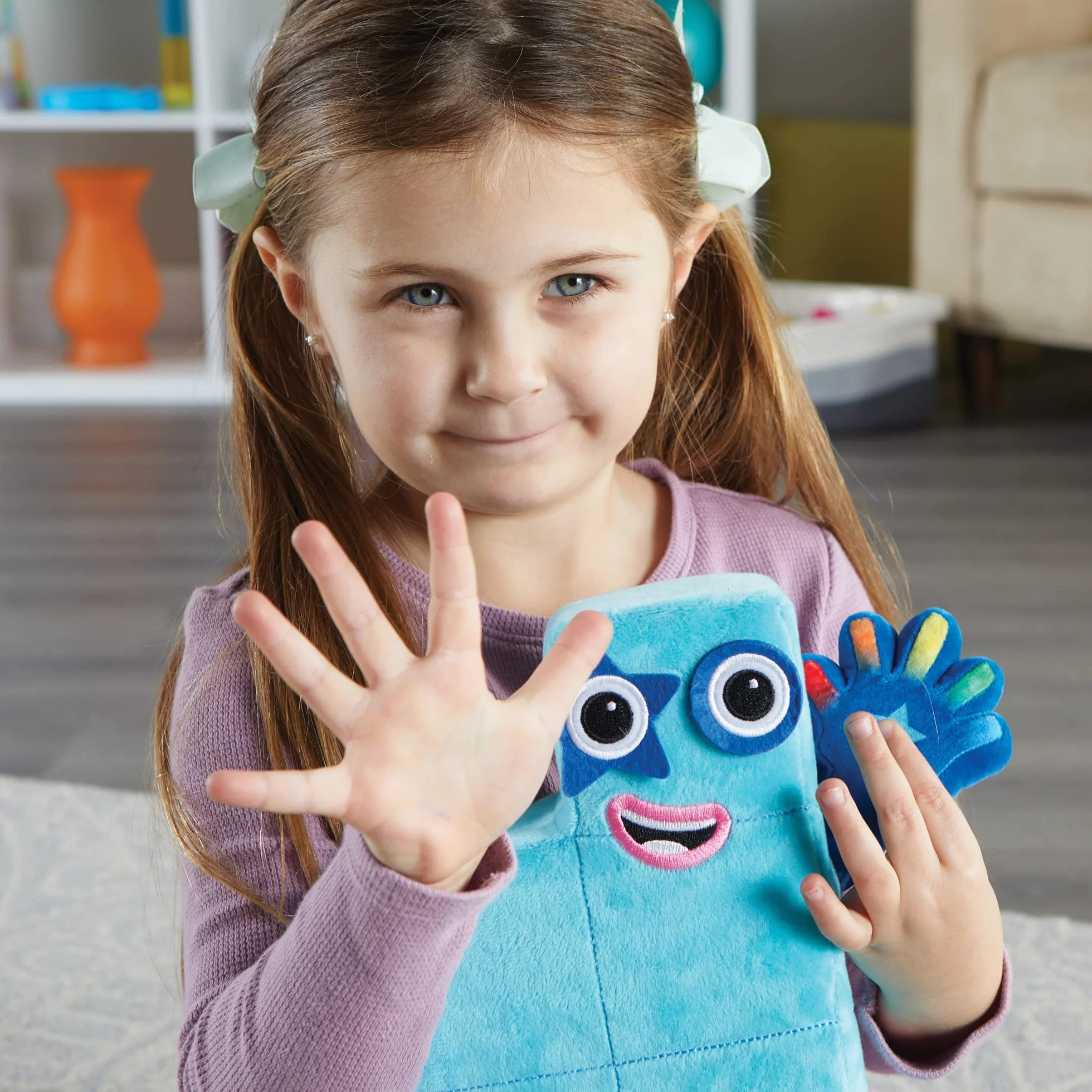 Learning Resources Sing-Along Numberblock Five Plush Interactive Toy, Counting Toy Age 3+, Light Up Toy, 12 Phrases and Songs, Numberblocks Theme Song