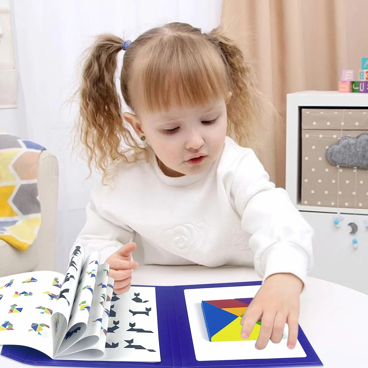 Magnetyczny tangram - geometryczne kształty, puzzle dla dzieci w wieku 3-7 lat