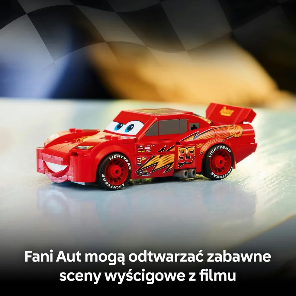 LEGO Speed Champions | Zygzak McQueen, zabawka konstrukcyjna dla chłopca i dziewczynki, samochód do składania dla 9-latka, zestaw z filmu Auta Disney Pixar, pomysł na prezent dla dzieci 77255