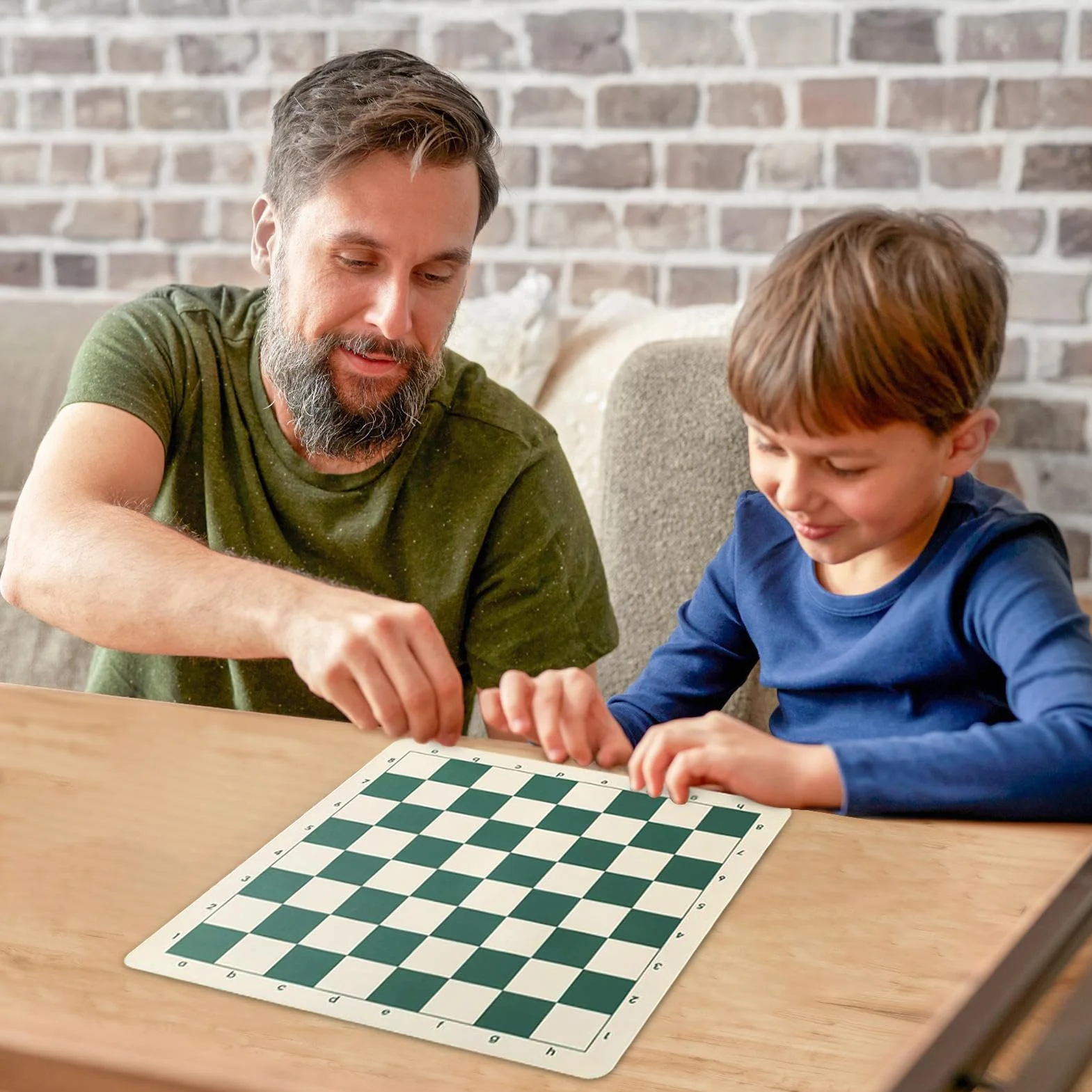 Generisch Tournament Chess Mat – składana deska do szachowania | 40 x 35 cm, zwijana płyta winylowa z lekką konstrukcją, przenośna deska do gry w podróż, na chessboard i warcaby